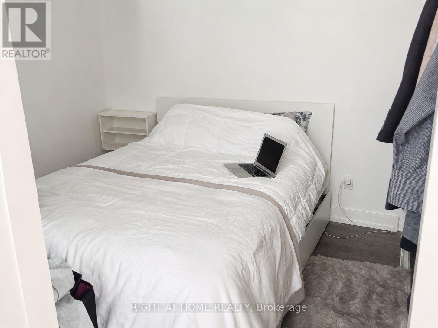 207 - 66 Portland Street, Toronto, Ontario  M5V 2M6 - Photo 11 - C13807718