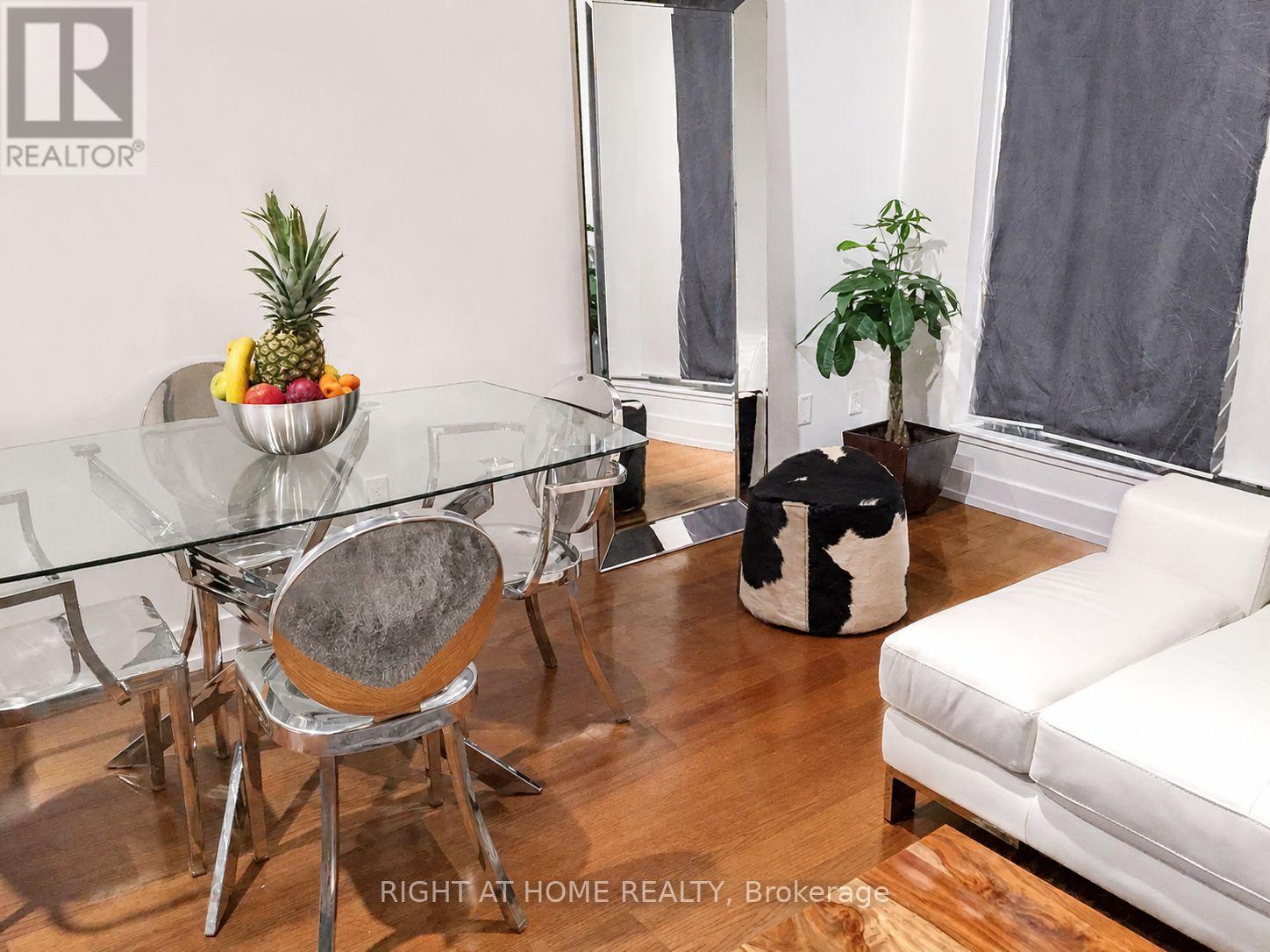 207 - 66 Portland Street, Toronto, Ontario  M5V 2M6 - Photo 8 - C13807718