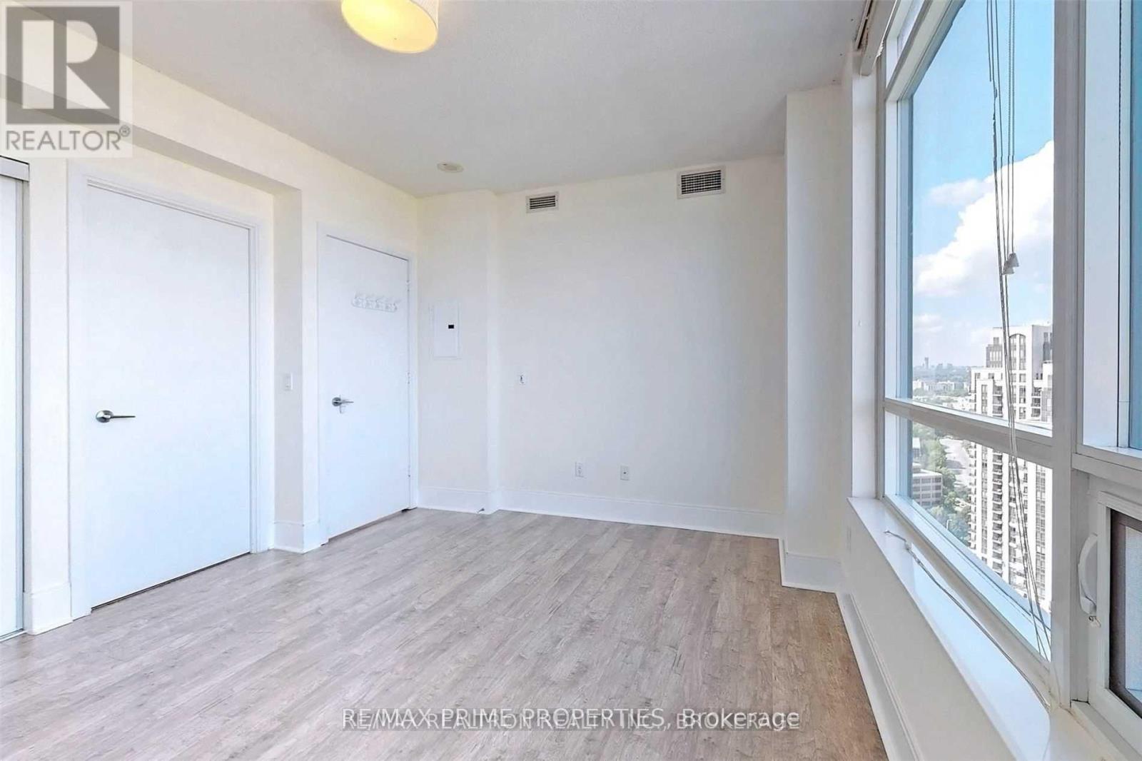 2609 - 181 Wynford Drive, Toronto, Ontario  M3C 0C6 - Photo 14 - C13807726