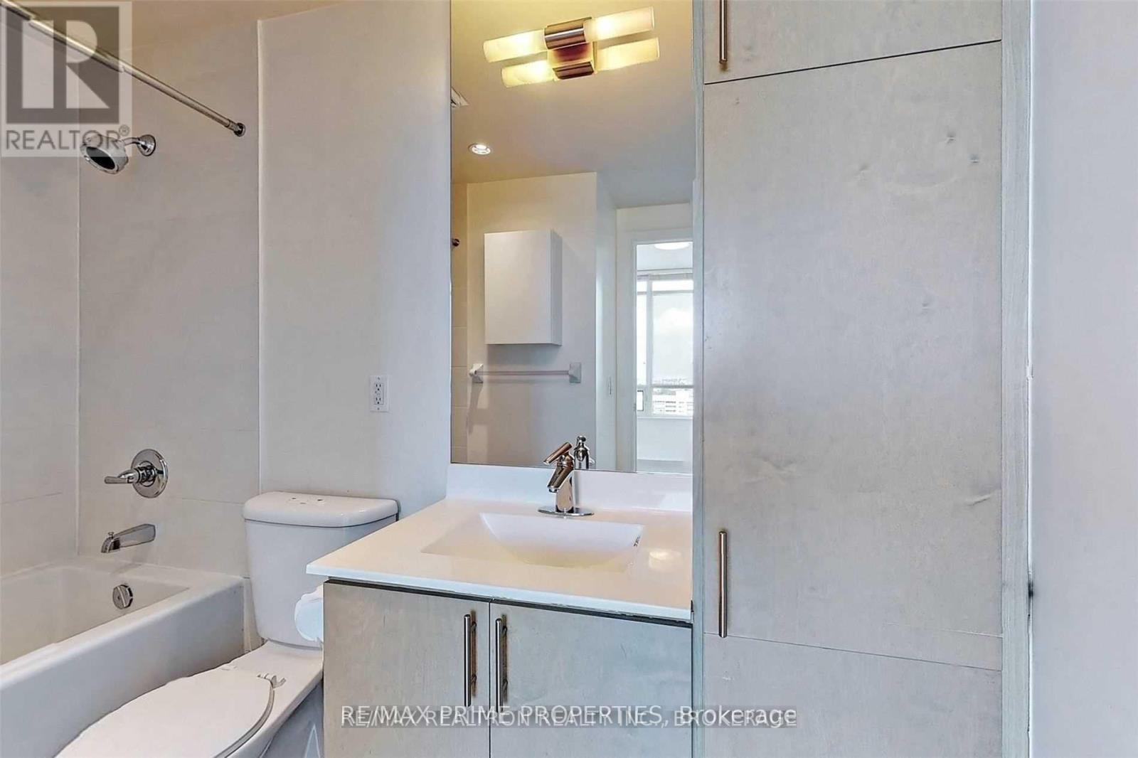 2609 - 181 Wynford Drive, Toronto, Ontario  M3C 0C6 - Photo 15 - C13807726