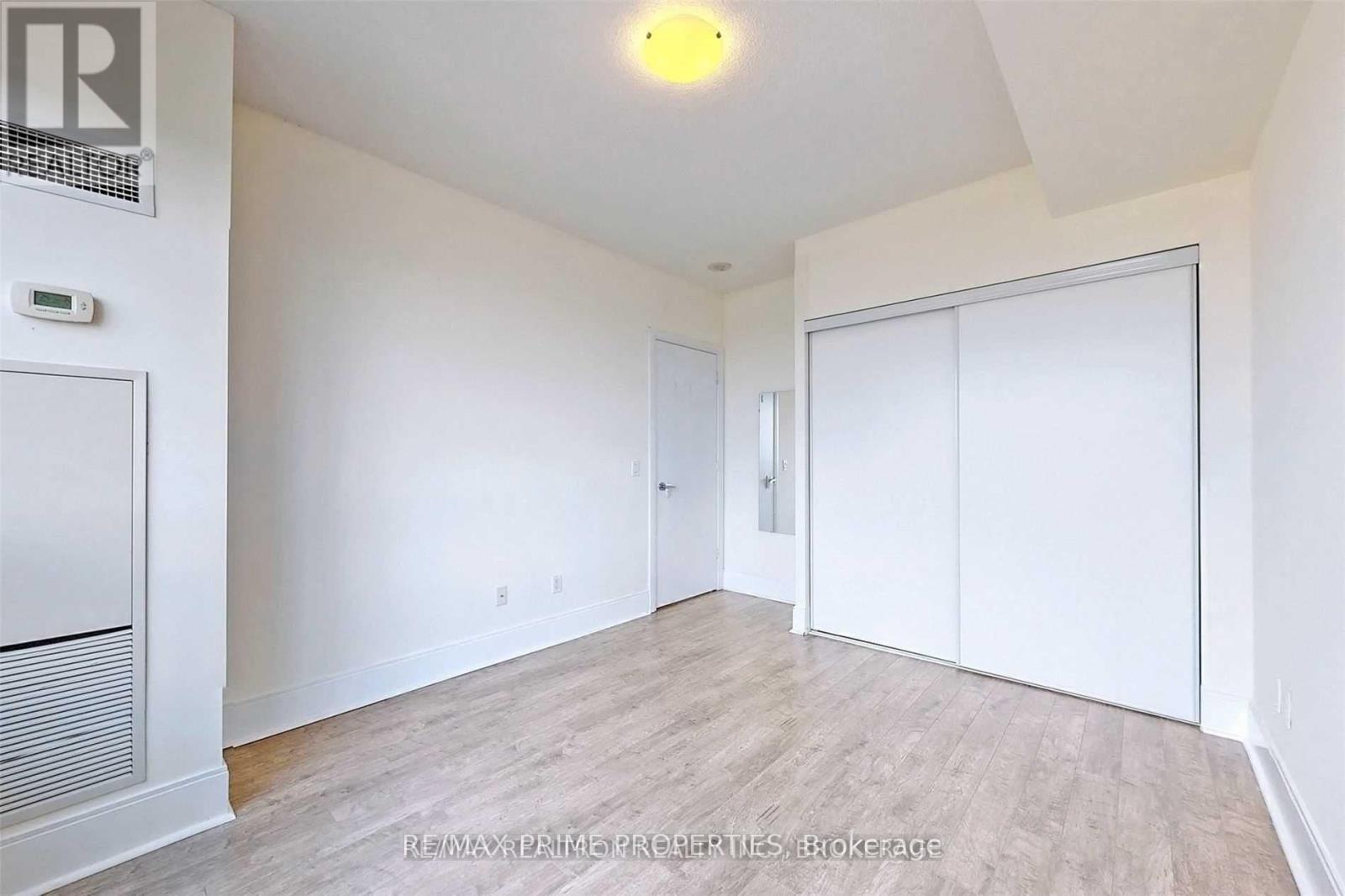 2609 - 181 Wynford Drive, Toronto, Ontario  M3C 0C6 - Photo 17 - C13807726