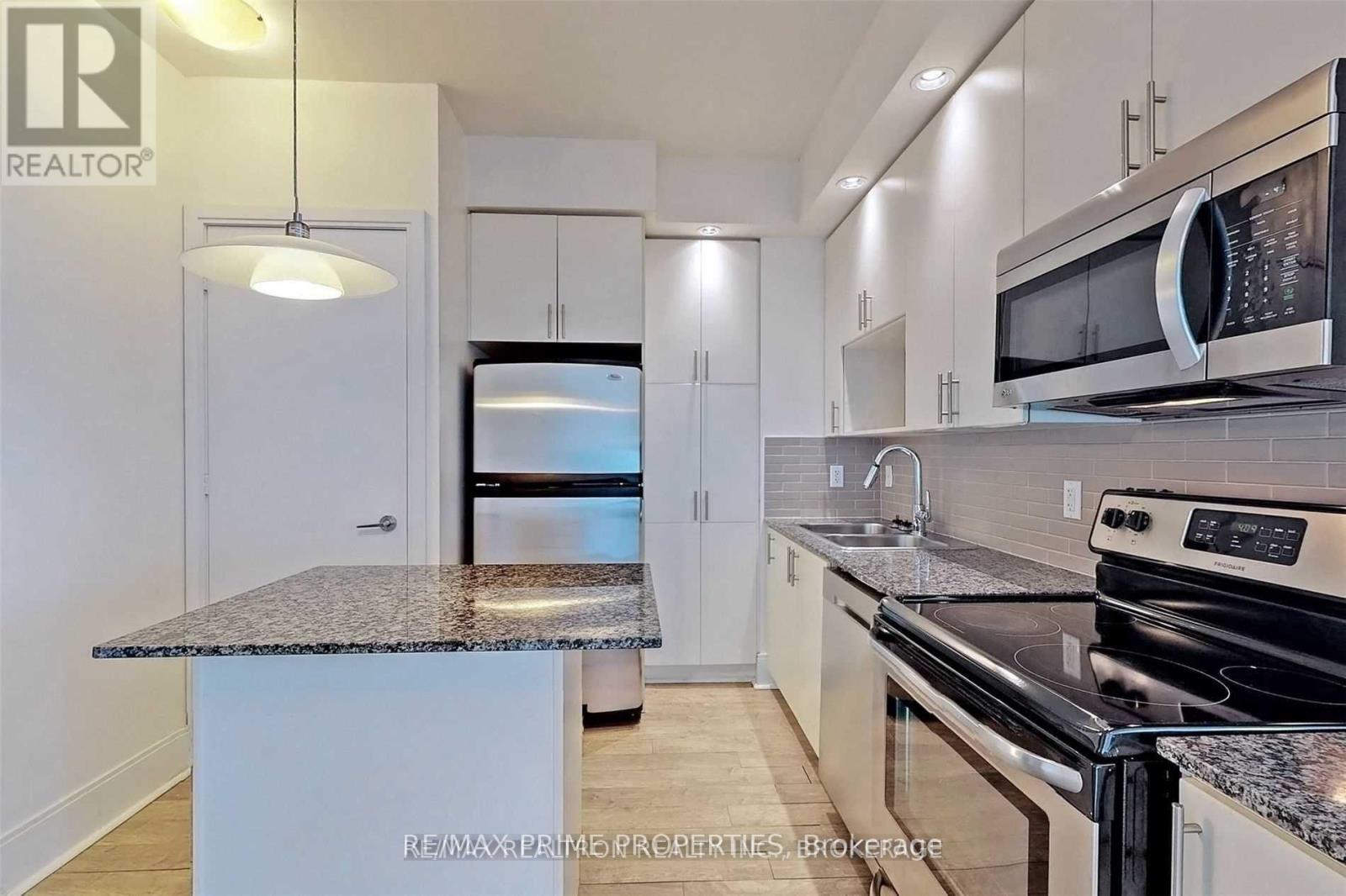 2609 - 181 Wynford Drive, Toronto, Ontario  M3C 0C6 - Photo 6 - C13807726