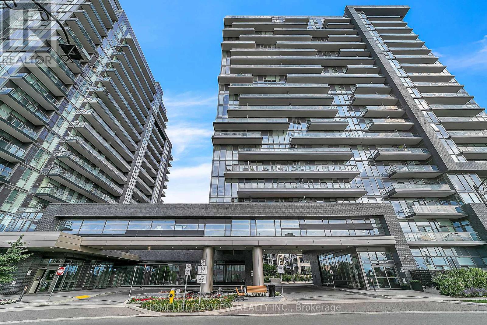 2007 - 20 GATINEAU DRIVE, Vaughan, Ontario
