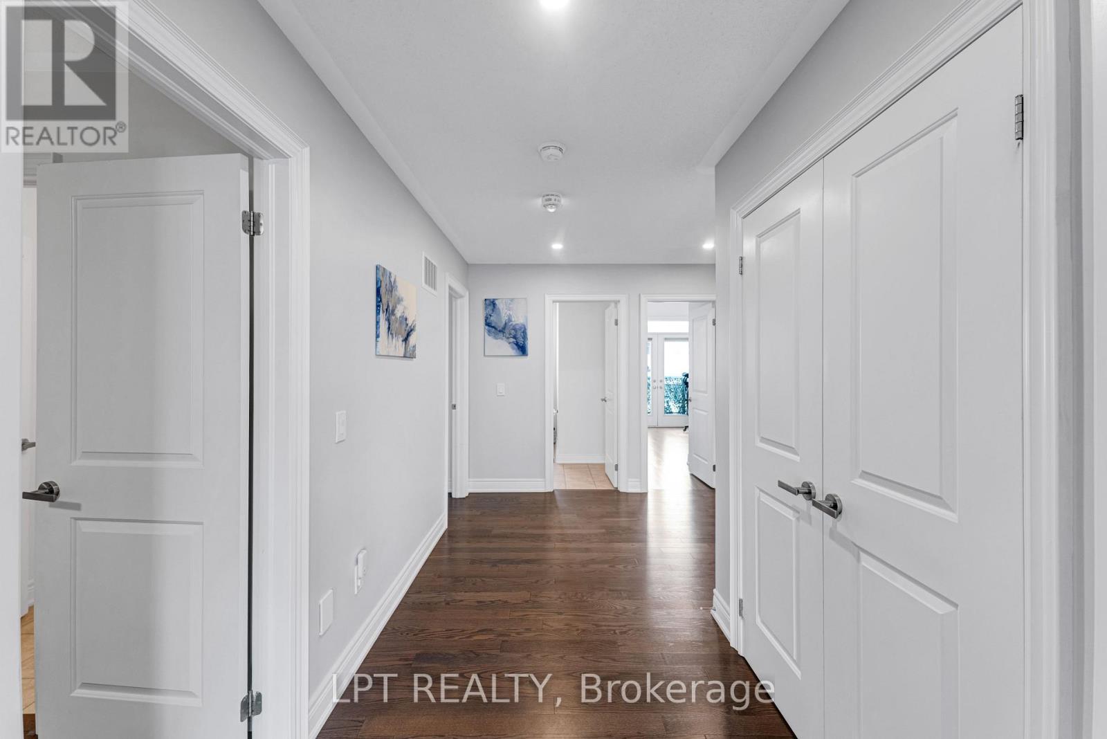 33 Mondial Crescent, East Gwillimbury (Queensville), Ontario  L9N 0S1 - Photo 8 - N13807712