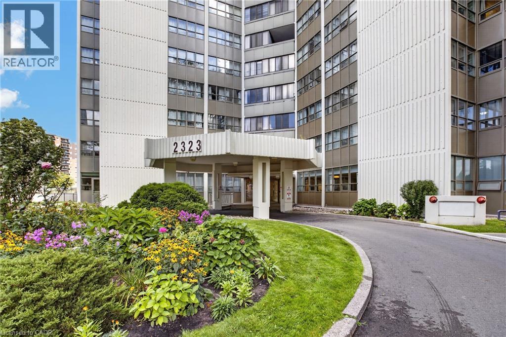 2323 Confederation Parkway Unit# 808, Mississauga, Ontario  L5B 1R6 - Photo 3 - 40862909