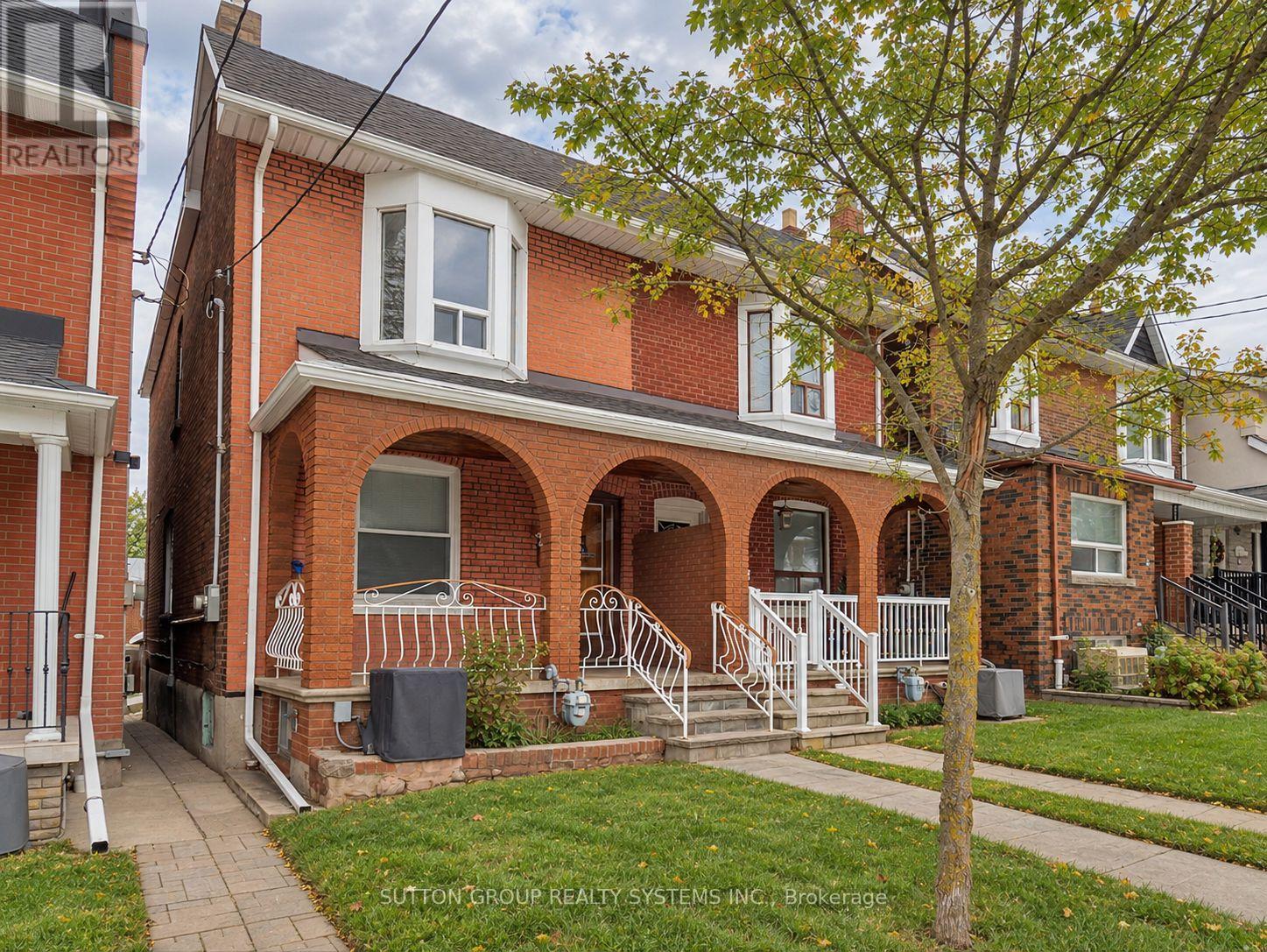 35 Day Avenue, Toronto, Ontario  M6E 3V7 - Photo 2 - W13807702