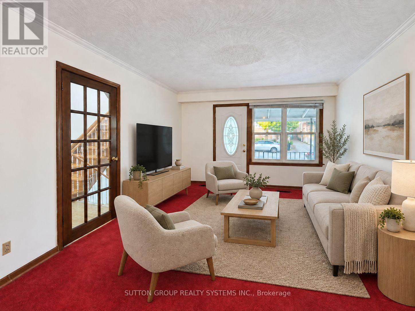 142 Ennerdale Road, Toronto, Ontario  M6E 4C9 - Photo 4 - W13807706