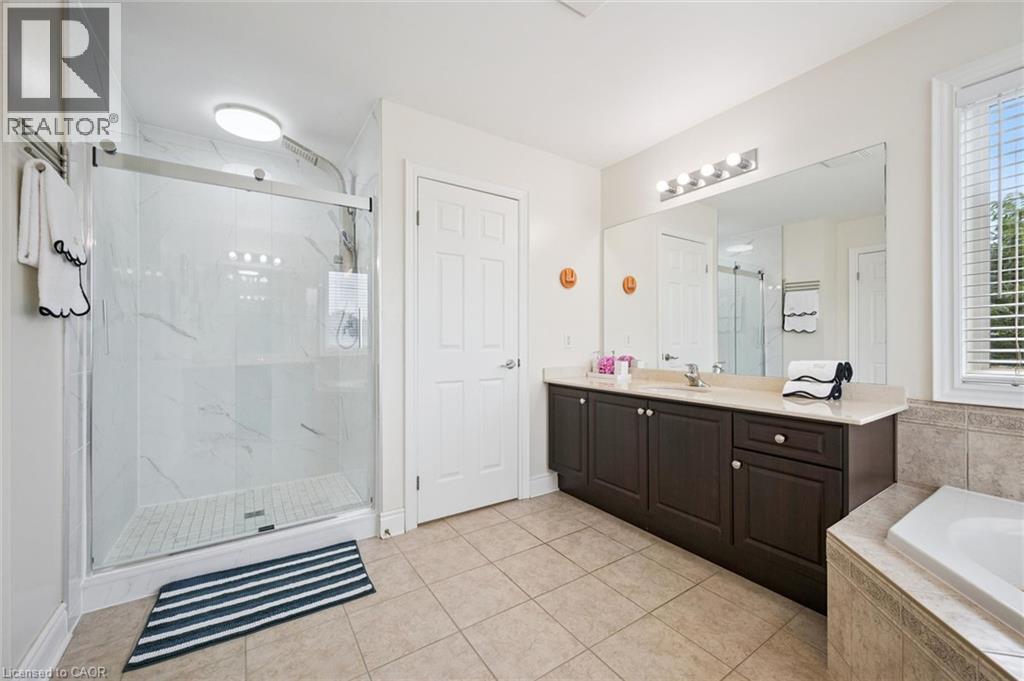 517 Topper Woods Crescent, Kitchener, Ontario  N2P 2Y4 - Photo 26 - 40863427