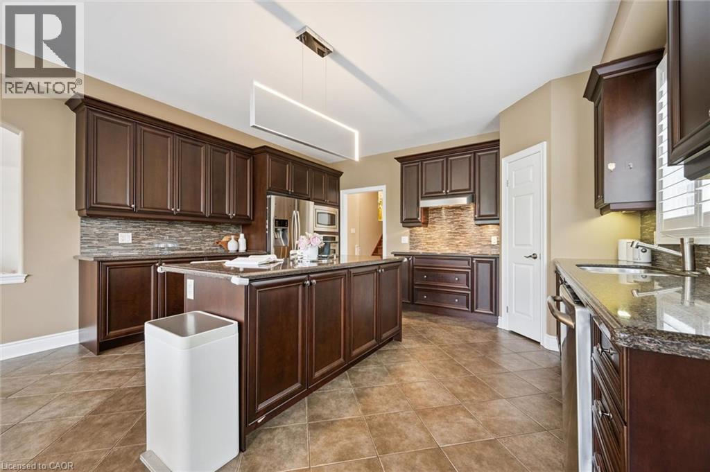 517 Topper Woods Crescent, Kitchener, Ontario  N2P 2Y4 - Photo 19 - 40863427