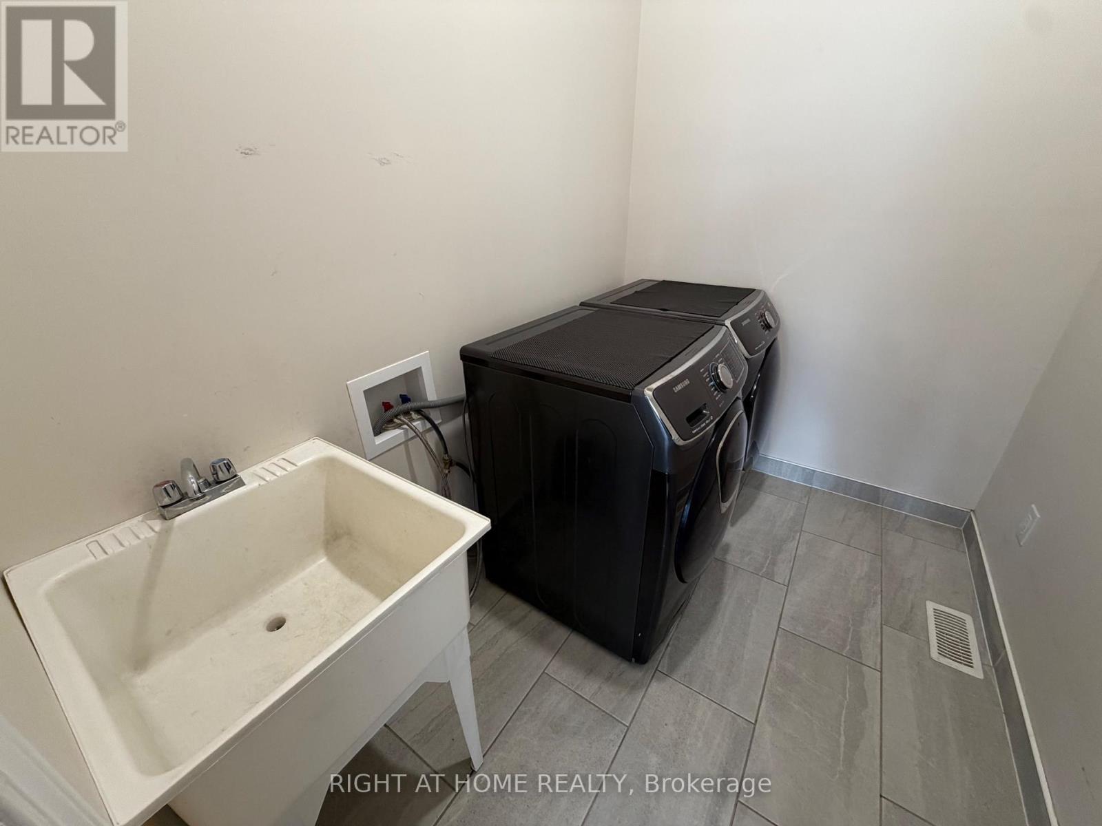 617 Silver Spruce Way, Ottawa, Ontario  K2M 2T6 - Photo 20 - X13807748