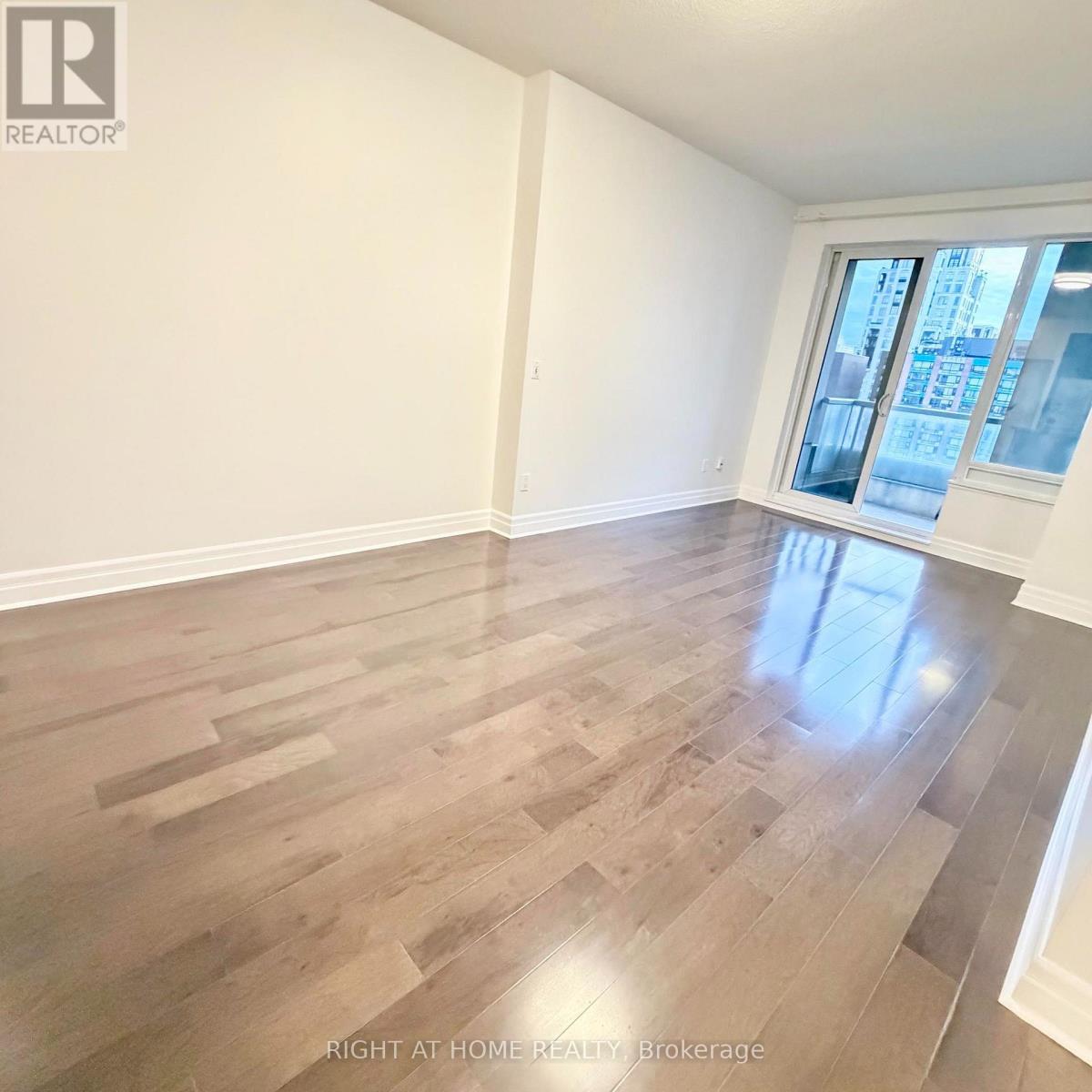 1810 - 35 Balmuto Street, Toronto, Ontario  M4Y 5W4 - Photo 14 - C13807742