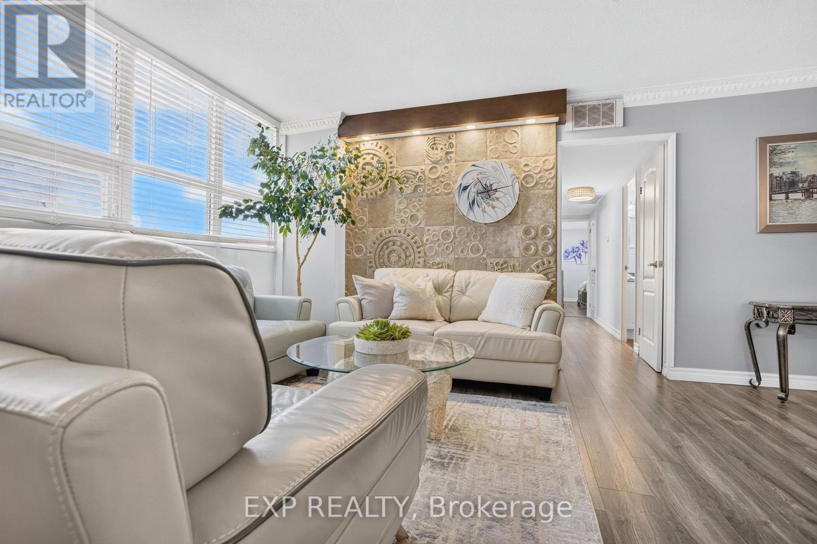 808 - 2323 Confederation Parkway, Mississauga, Ontario  L5B 1R6 - Photo 24 - W13807744