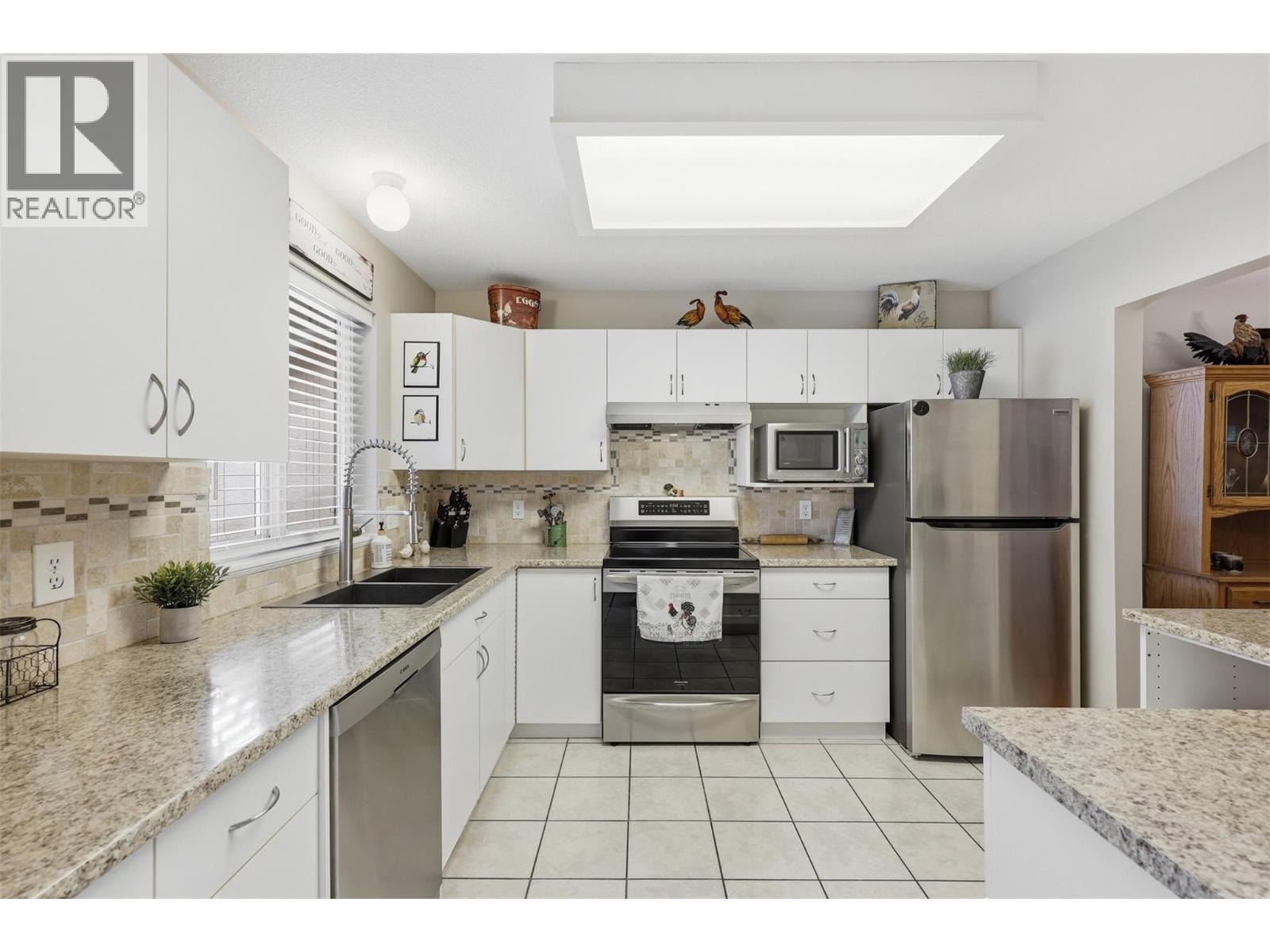 1285 14th Street Unit# 17, Kamloops, British Columbia  V2B 8K9 - Photo 7 - 10381552