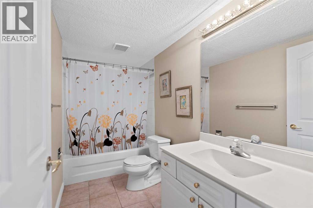 199 Hamptons Terrace NW, Calgary, Alberta  T3A 5S3 - Photo 43 - A2346904