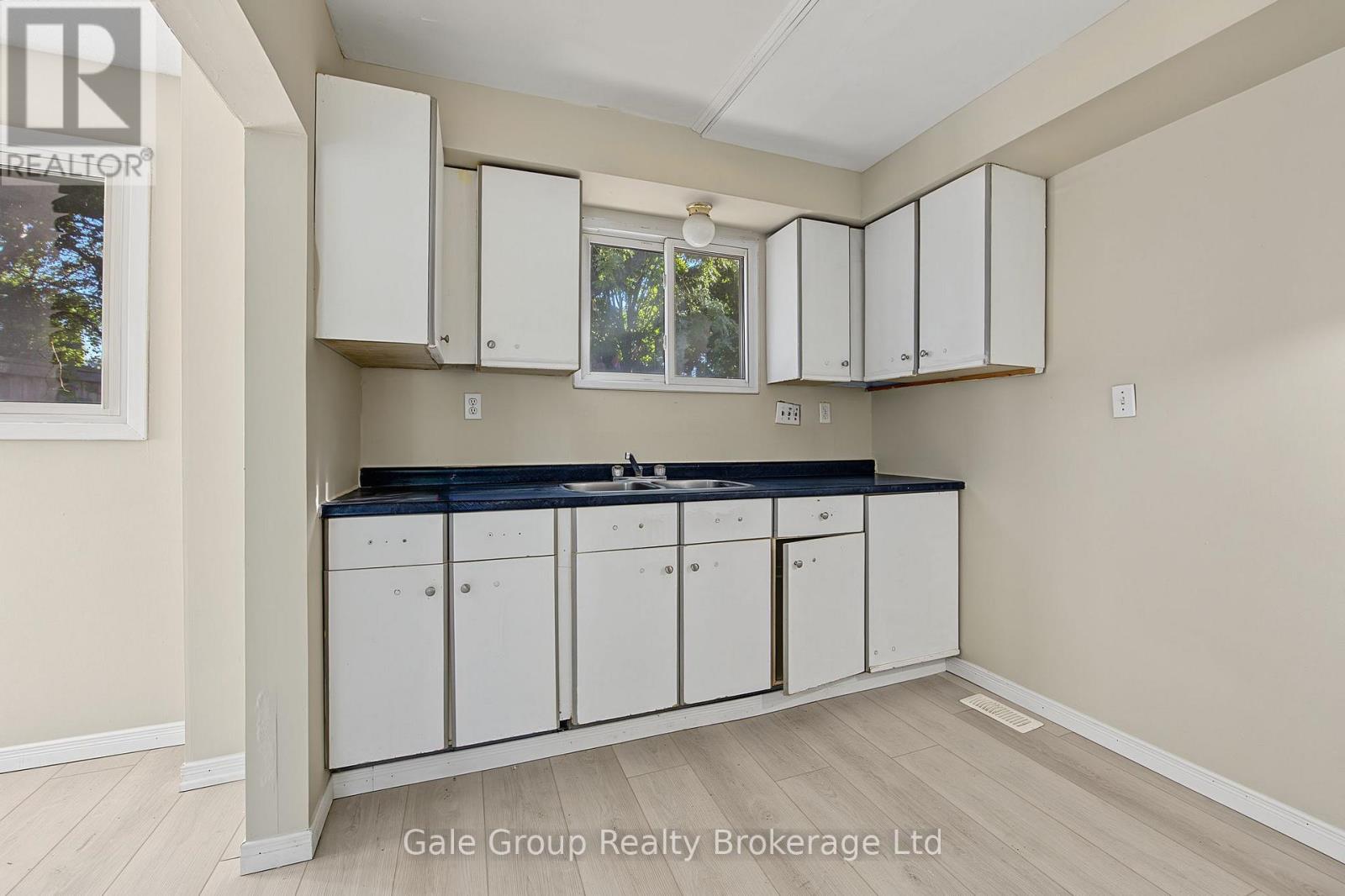 391 Odlum Drive, Woodstock, Ontario  N4S 3S1 - Photo 5 - X13807830