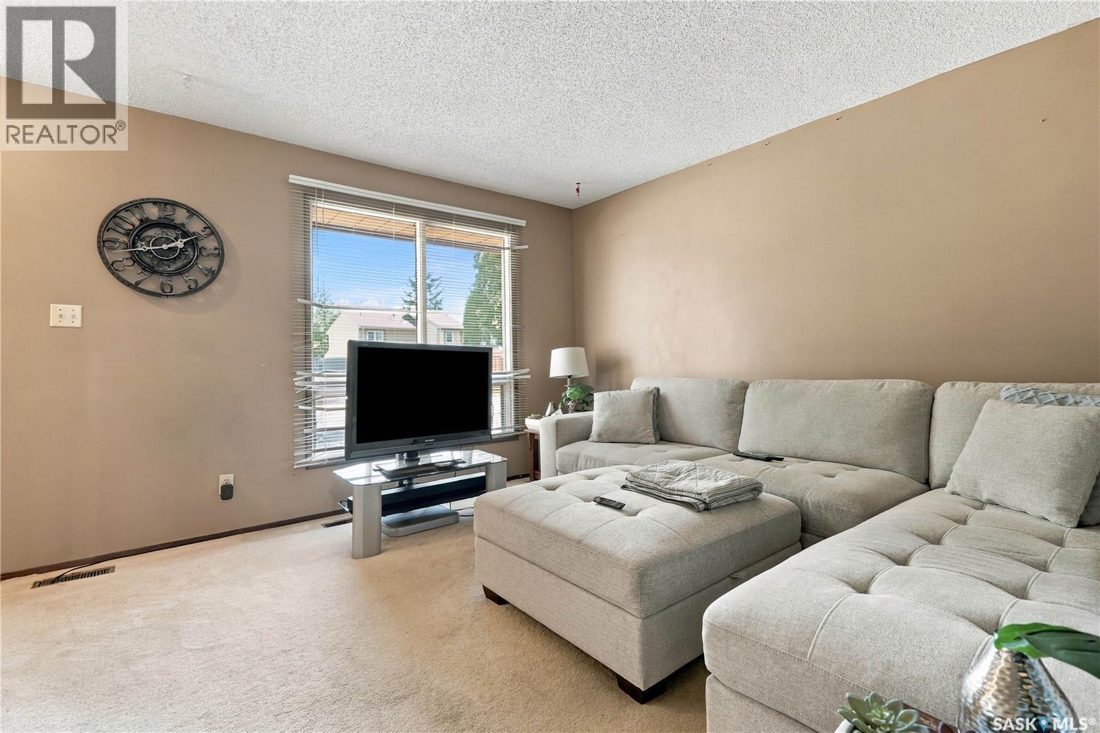31 1128 Mckercher Drive, Saskatoon, Saskatchewan  S7H 4Y7 - Photo 4 - SK048961