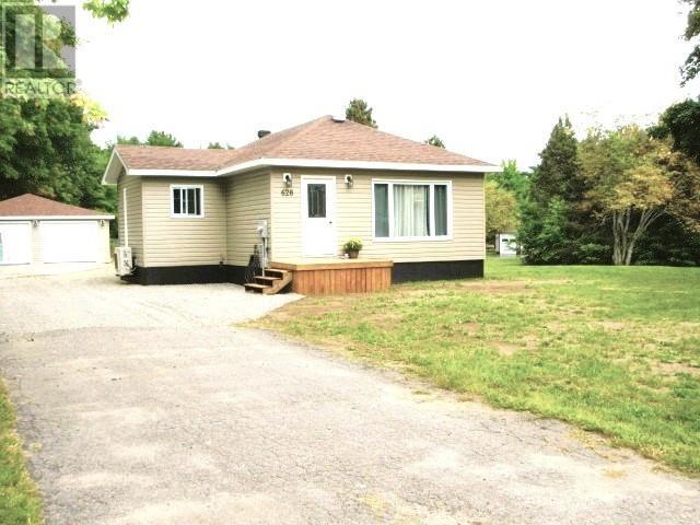 628 Old Goulais Bay RD photo 11