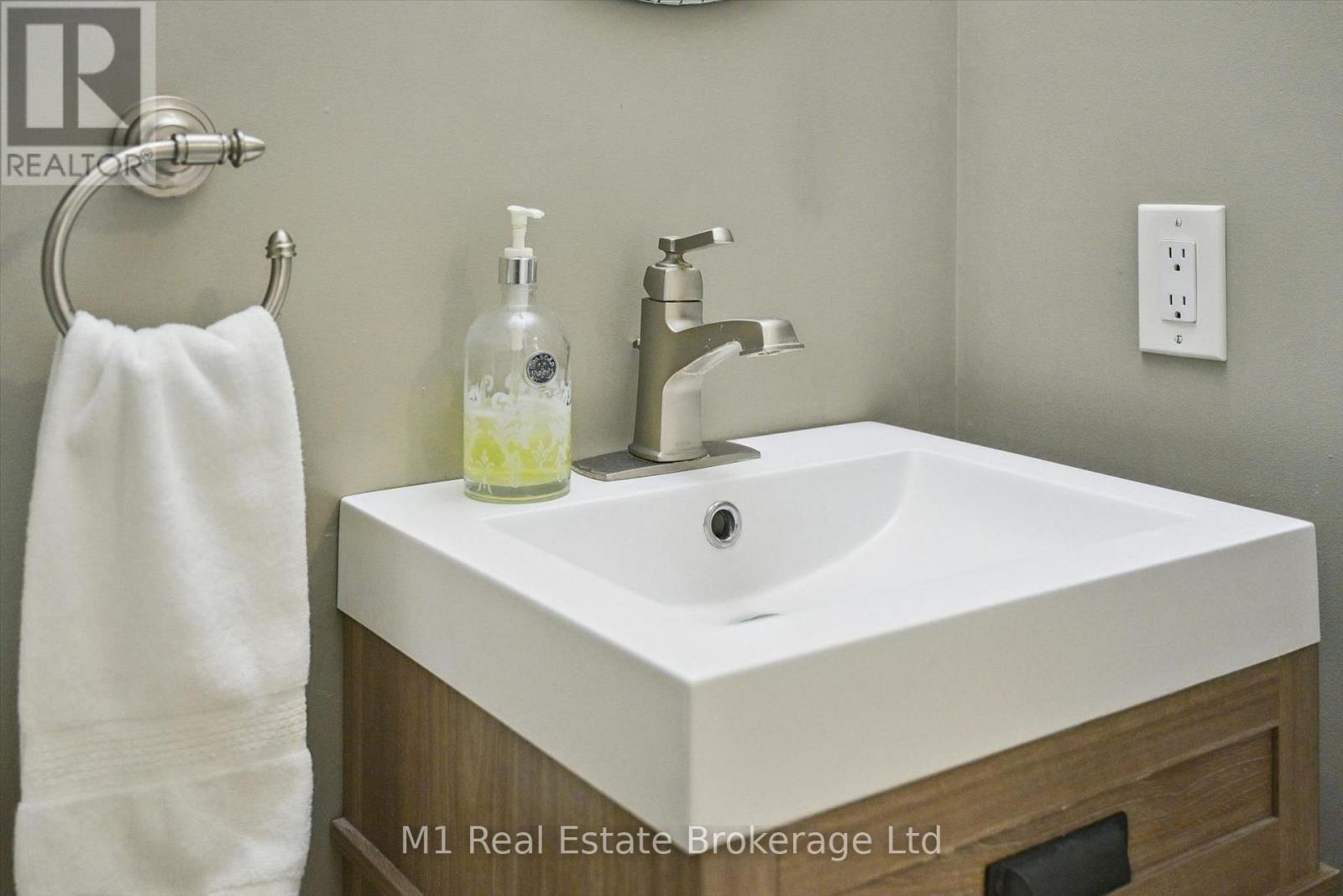 46 Paulstown Crescent, Guelph, Ontario  N1G 5H7 - Photo 21 - X13807800
