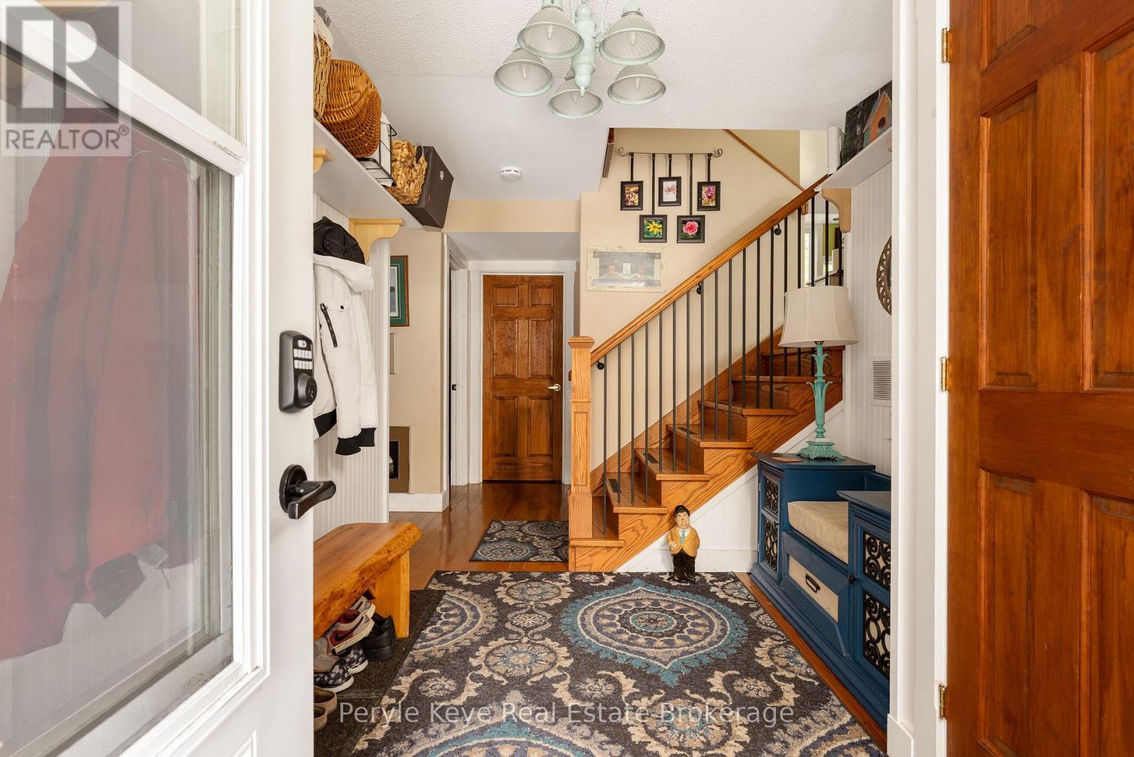 37 Woodland Drive, Bracebridge, Ontario  P1L 1M3 - Photo 5 - X13807814