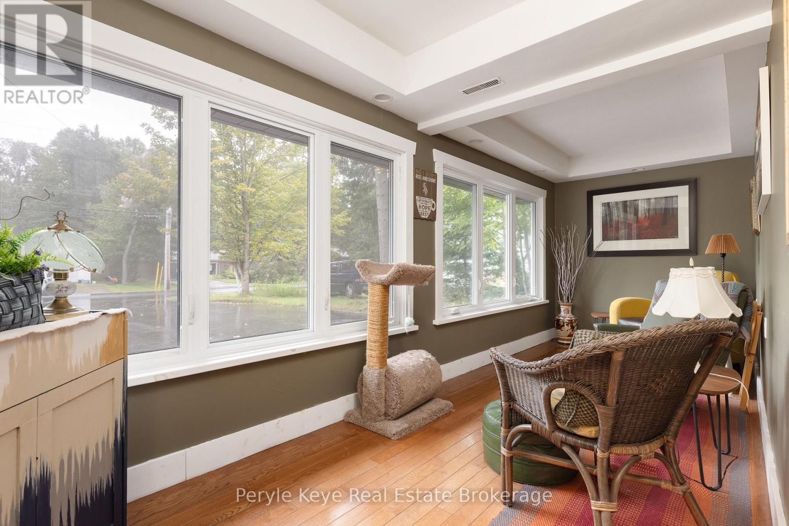 37 Woodland Drive, Bracebridge, Ontario  P1L 1M3 - Photo 6 - X13807814