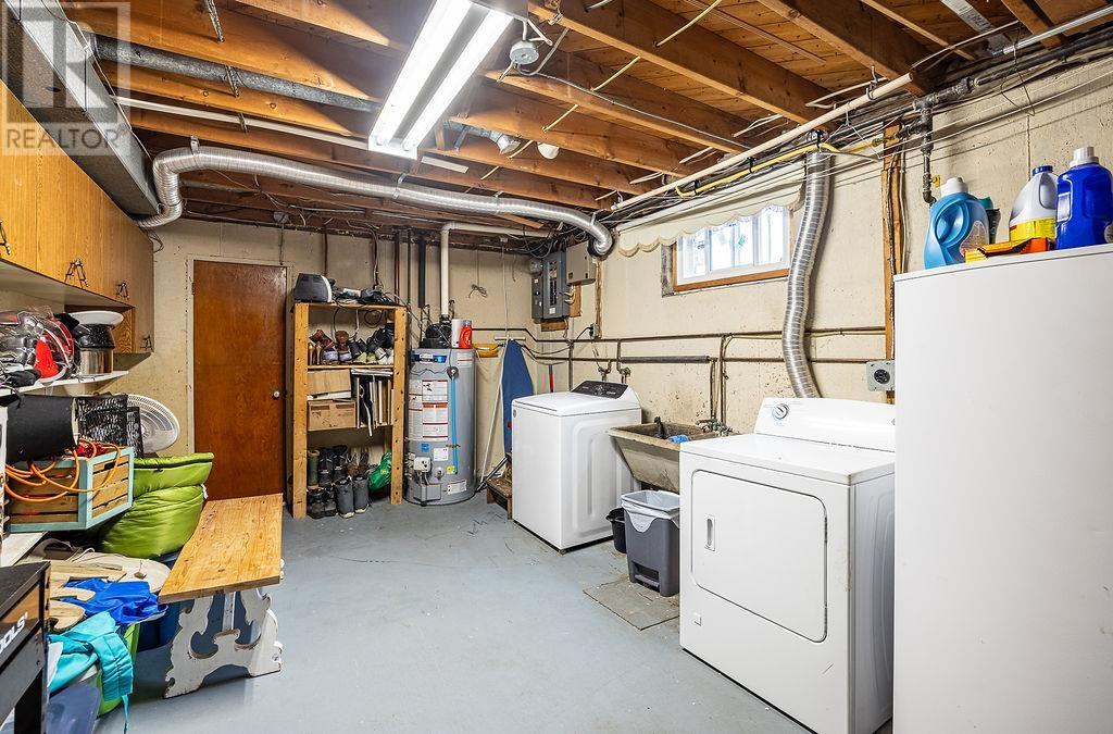 60 Hussey ST photo 34