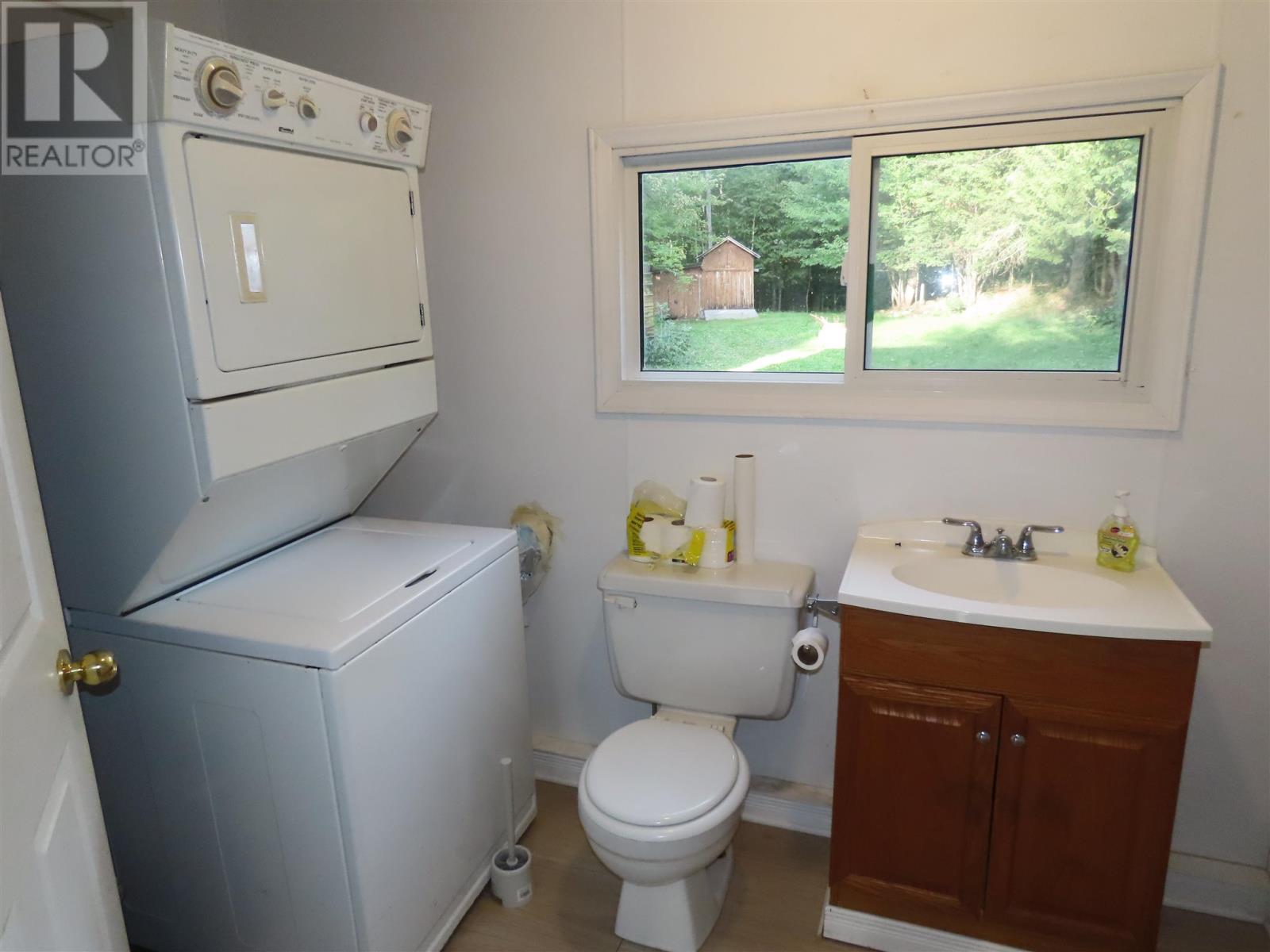 1310 Elizabeth St, Richards Landing, Ontario  P0R 1J0 - Photo 10 - SM262585