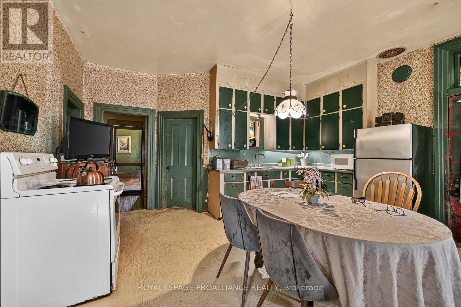 74 Rockfield Road, Leeds And The Thousand Islands, Ontario  K0E 1R0 - Photo 11 - X13807764