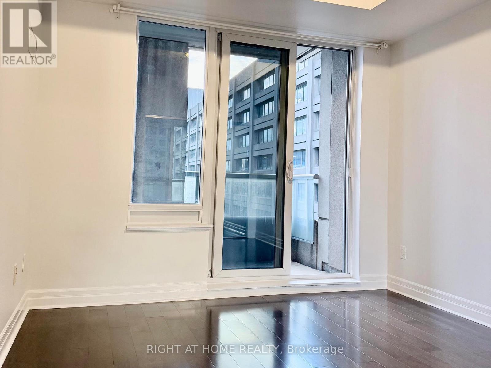 1810 - 35 Balmuto Street, Toronto, Ontario  M4Y 5W4 - Photo 15 - C13807742