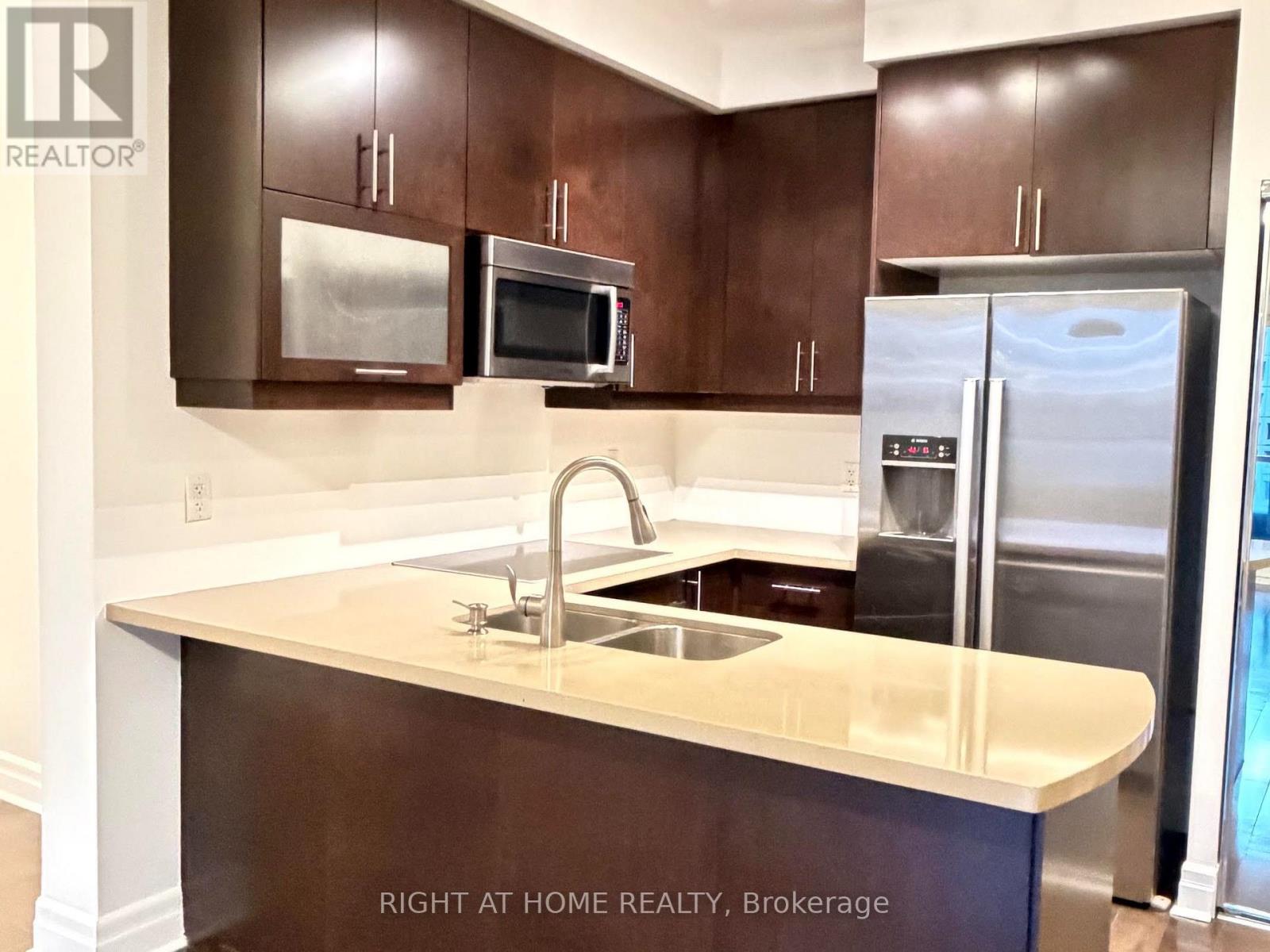 1810 - 35 Balmuto Street, Toronto, Ontario  M4Y 5W4 - Photo 14 - C13807742