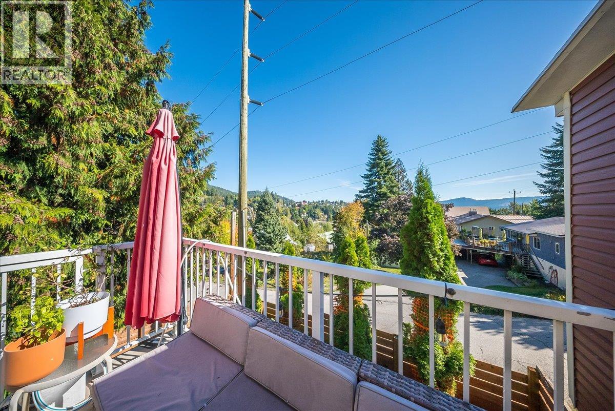 1398 Victoria Avenue, Rossland, British Columbia V0G 1Y0 - Photo 36 - 10401351
