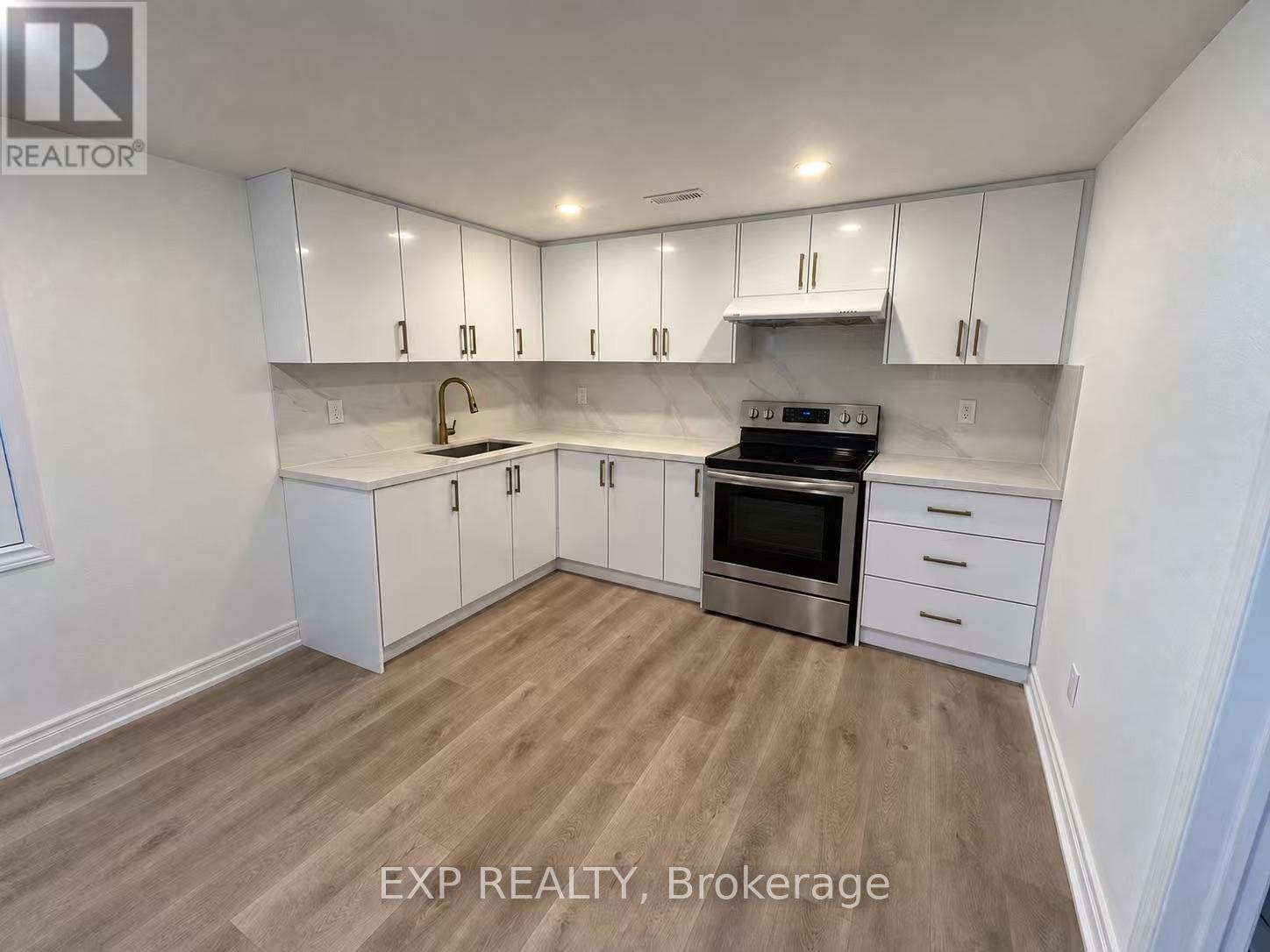 54 Shaunavon Heights Crescent, Toronto, Ontario  M3A 2P4 - Photo 16 - C13807258