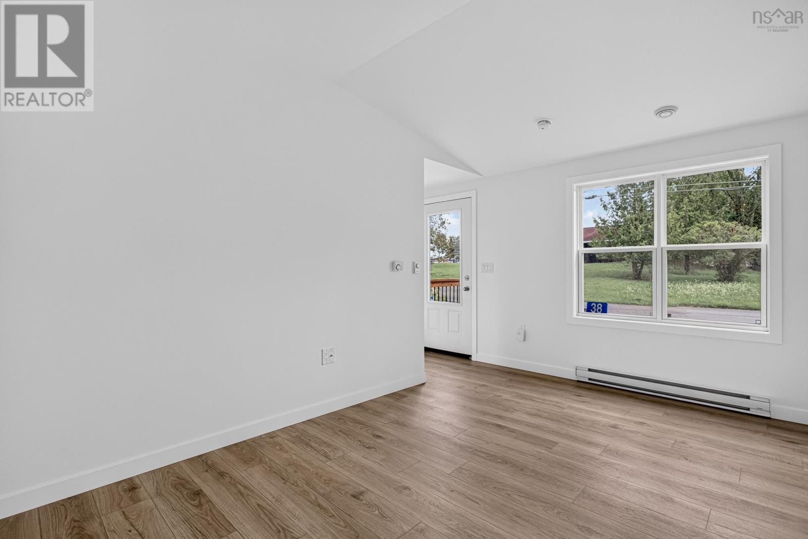 38 Pleasant Hill, Stewiacke, Nova Scotia  B0N 2J0 - Photo 8 - 202623877