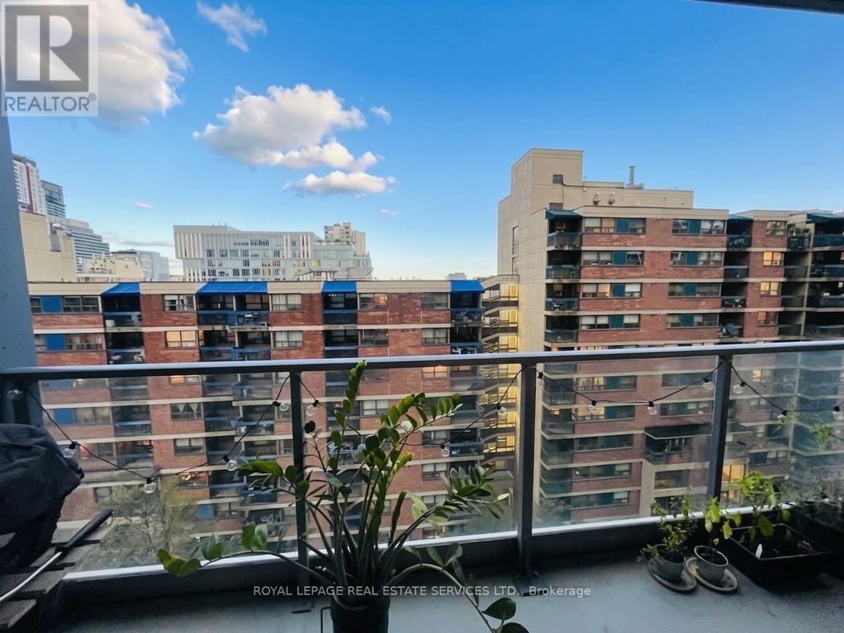 906 - 210 Simcoe Street, Toronto, Ontario  M5T 0A9 - Photo 12 - C13807808
