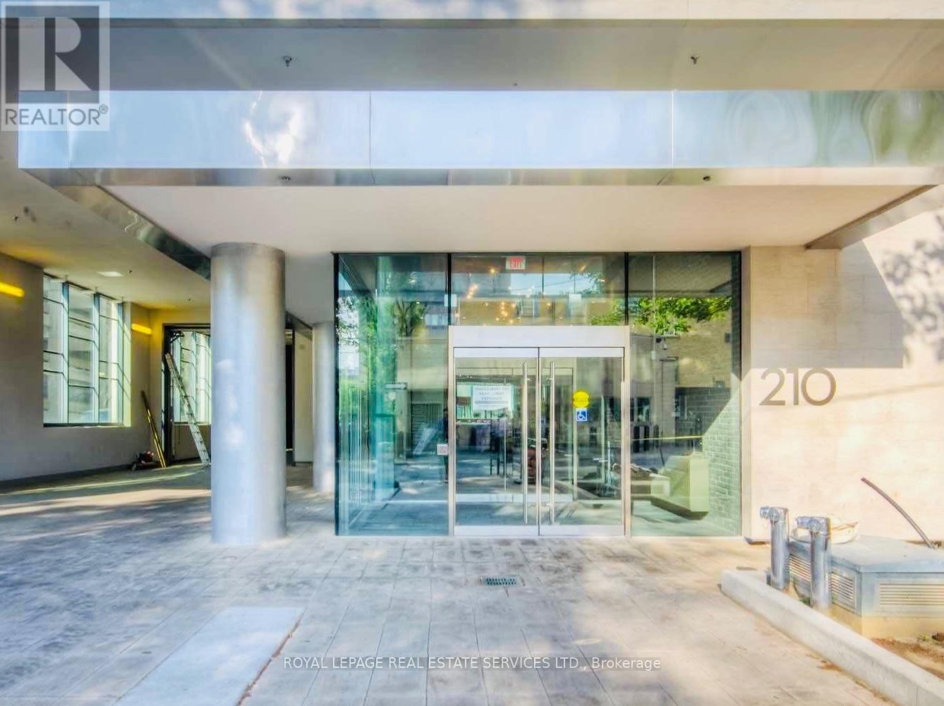 906 - 210 Simcoe Street, Toronto, Ontario  M5T 0A9 - Photo 2 - C13807808