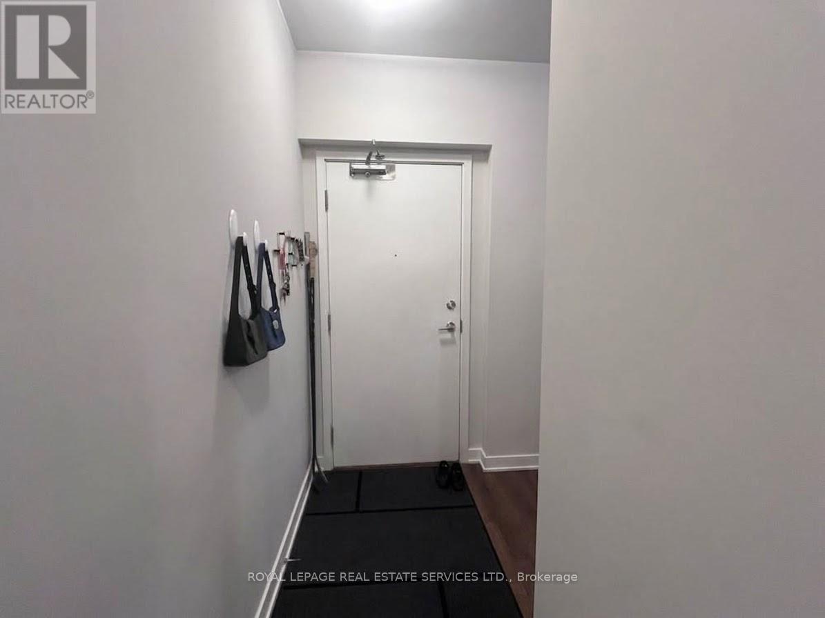 906 - 210 Simcoe Street, Toronto, Ontario  M5T 0A9 - Photo 3 - C13807808