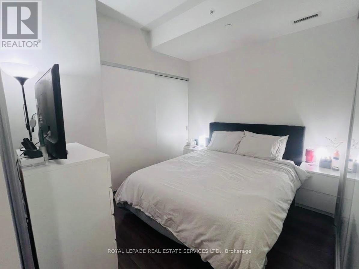 906 - 210 Simcoe Street, Toronto, Ontario  M5T 0A9 - Photo 8 - C13807808
