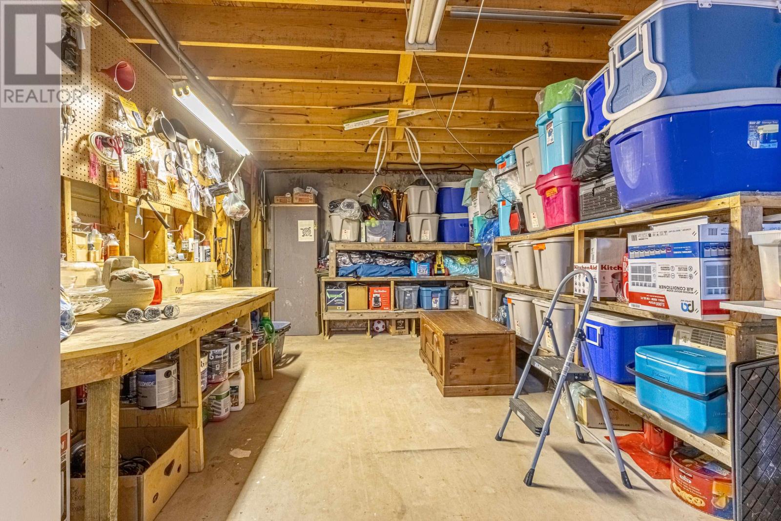 2291 COLVILLE Road photo 22