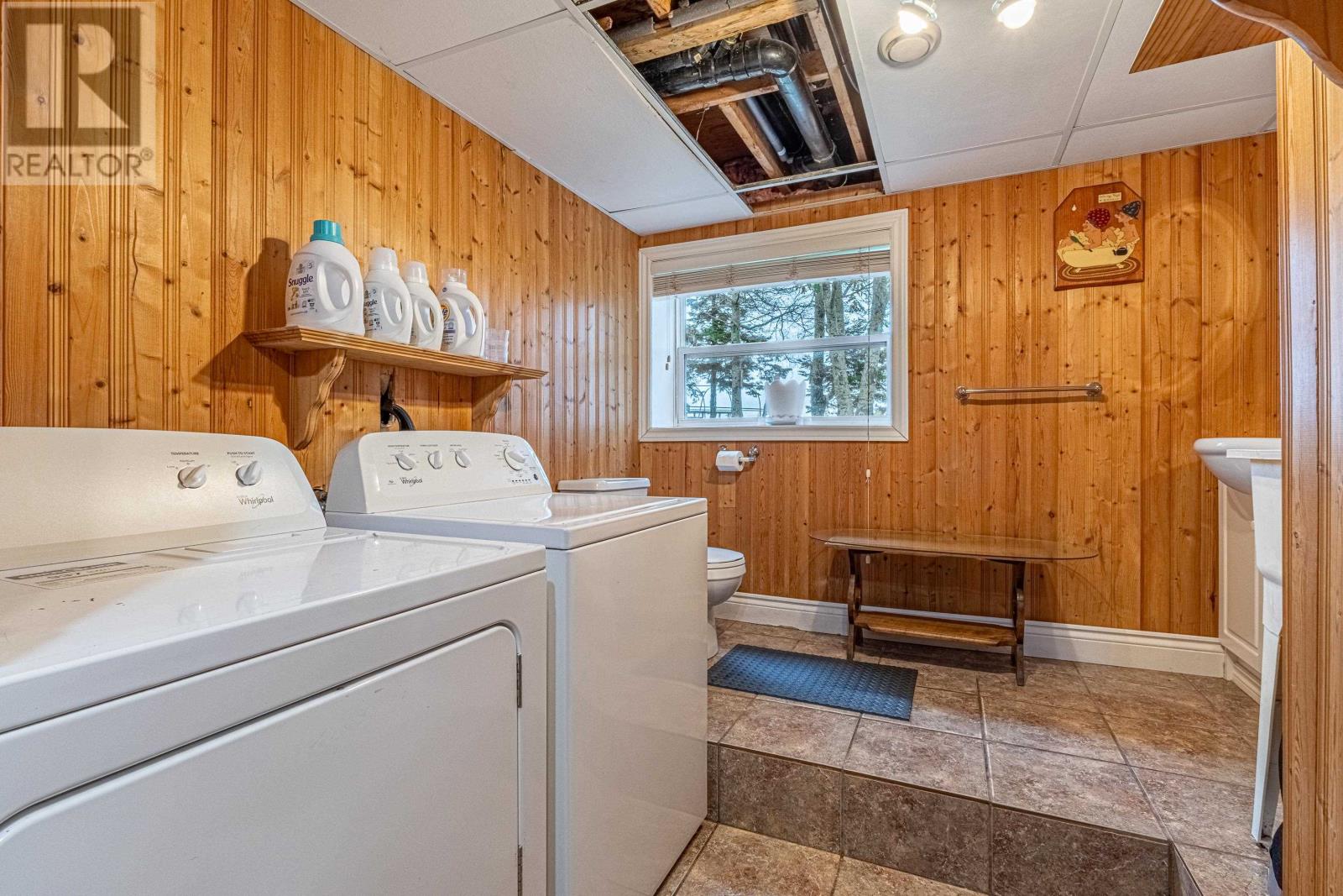 2291 COLVILLE Road photo 21