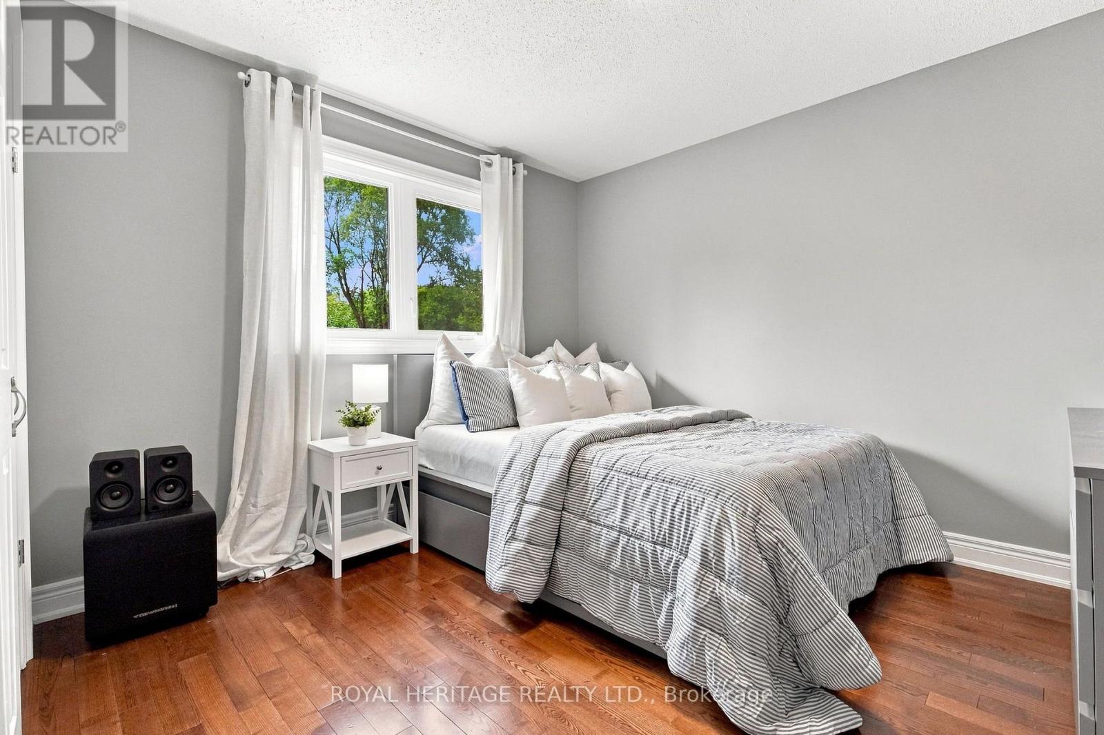 816 Sheppard Avenue, Pickering, Ontario  L1V 1G5 - Photo 16 - E13807828
