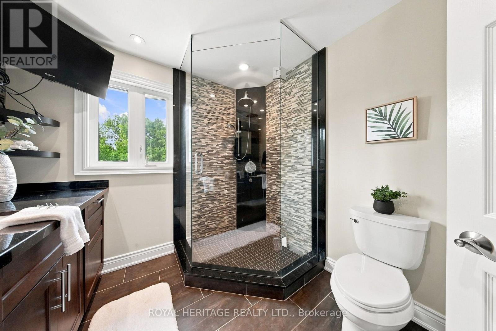 816 Sheppard Avenue, Pickering, Ontario  L1V 1G5 - Photo 26 - E13807828