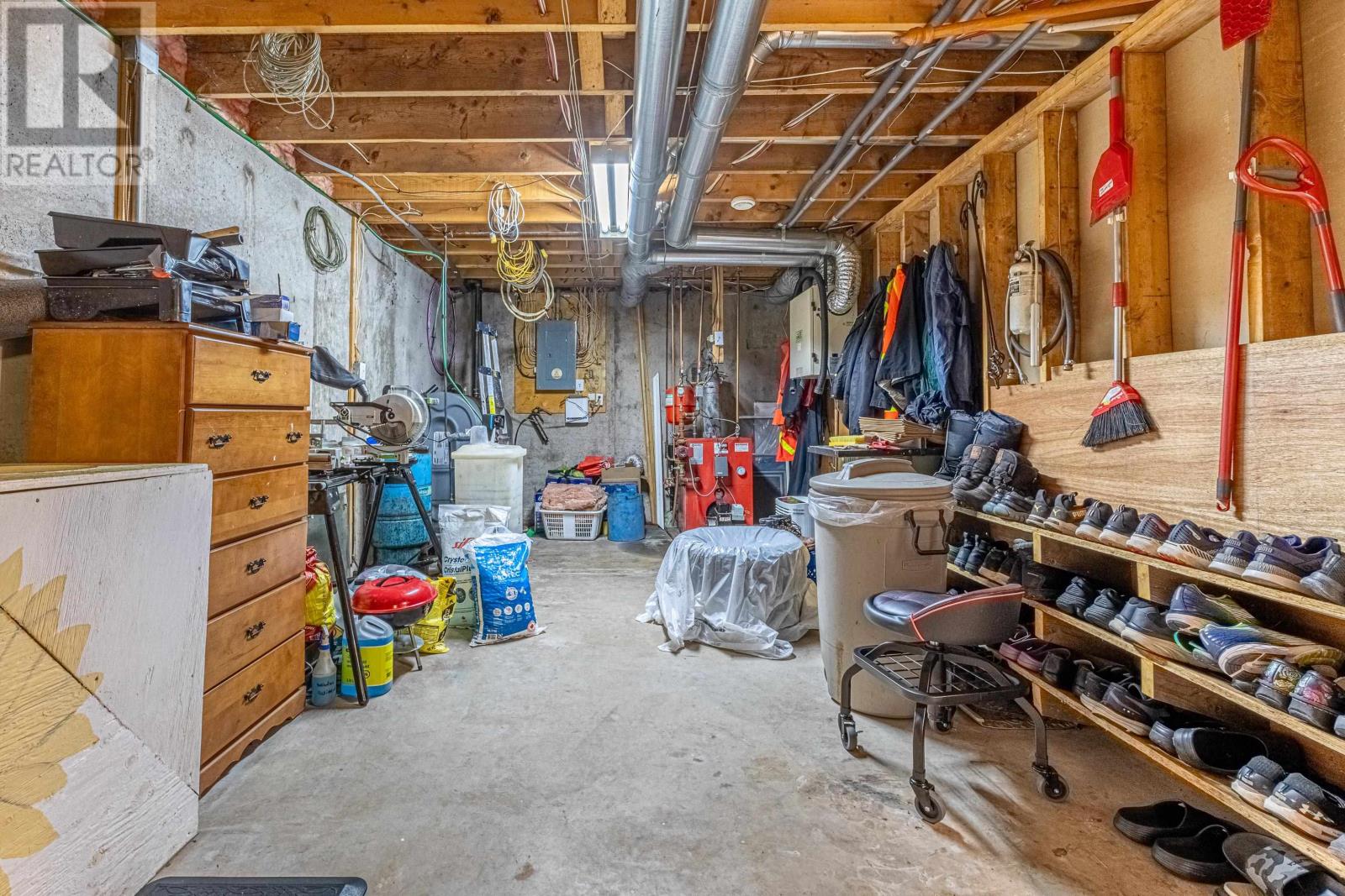 2291 COLVILLE Road photo 23