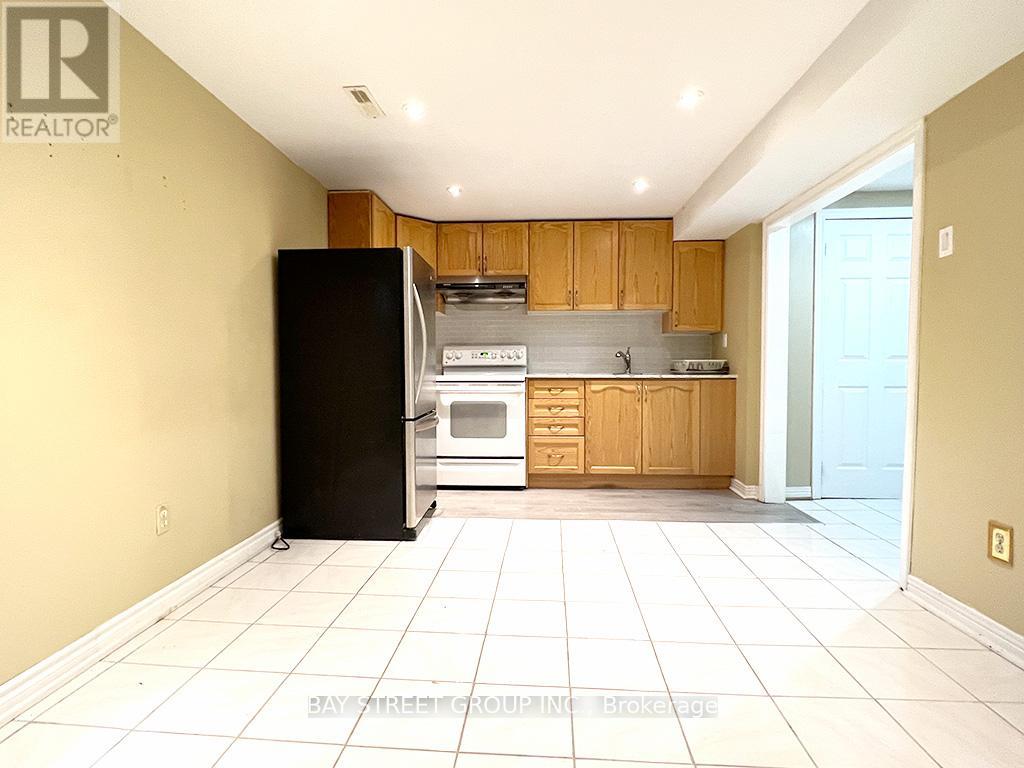 Bsmt 50 Coppard Ave, Markham, Ontario  L3S 2N3 - Photo 3 - N13807762