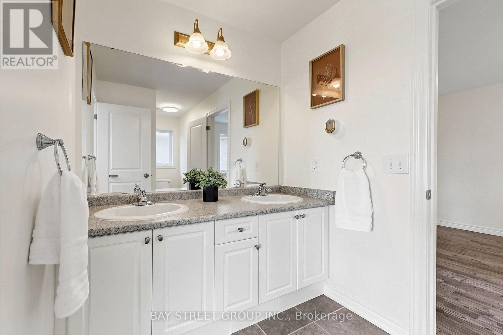 23 Woodhouse Street, Hamilton, Ontario  L9K 0H2 - Photo 30 - X13807784