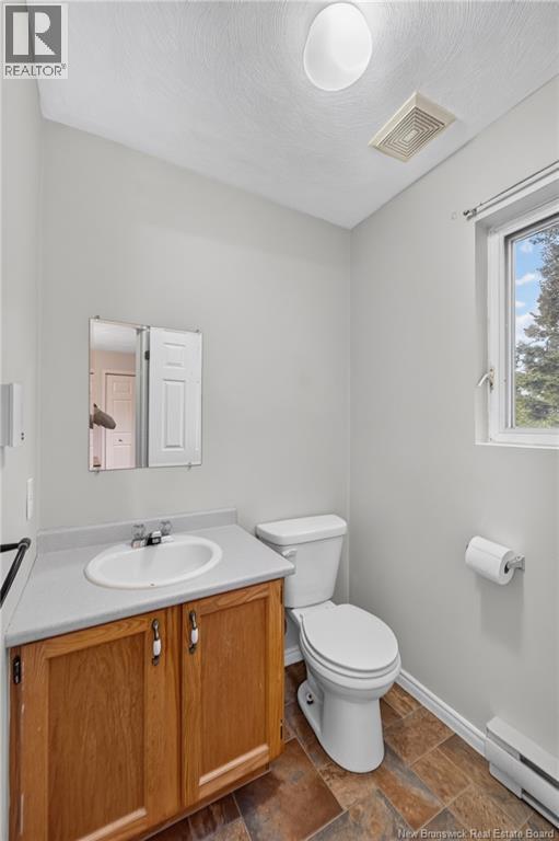 233 Kendra Street, Moncton, New Brunswick  E1C 8Y4 - Photo 43 - NB148204