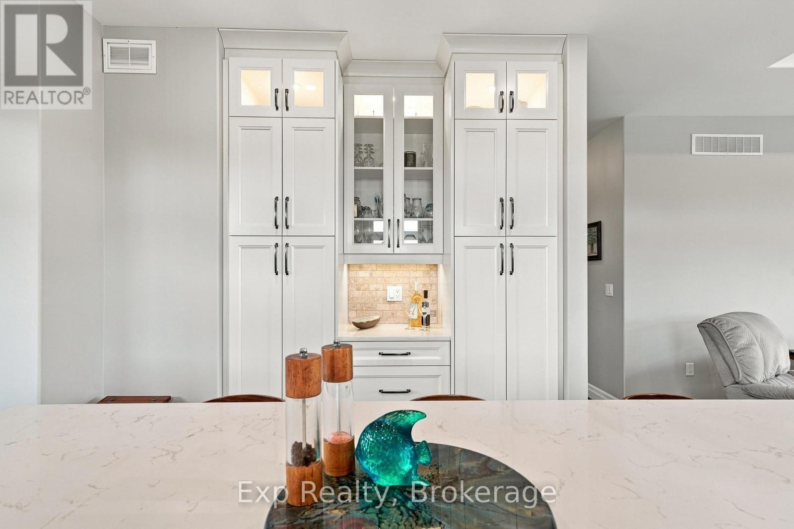 52 Gavin Crescent, Quinte West, Ontario  K8V 0H2 - Photo 11 - X13807896