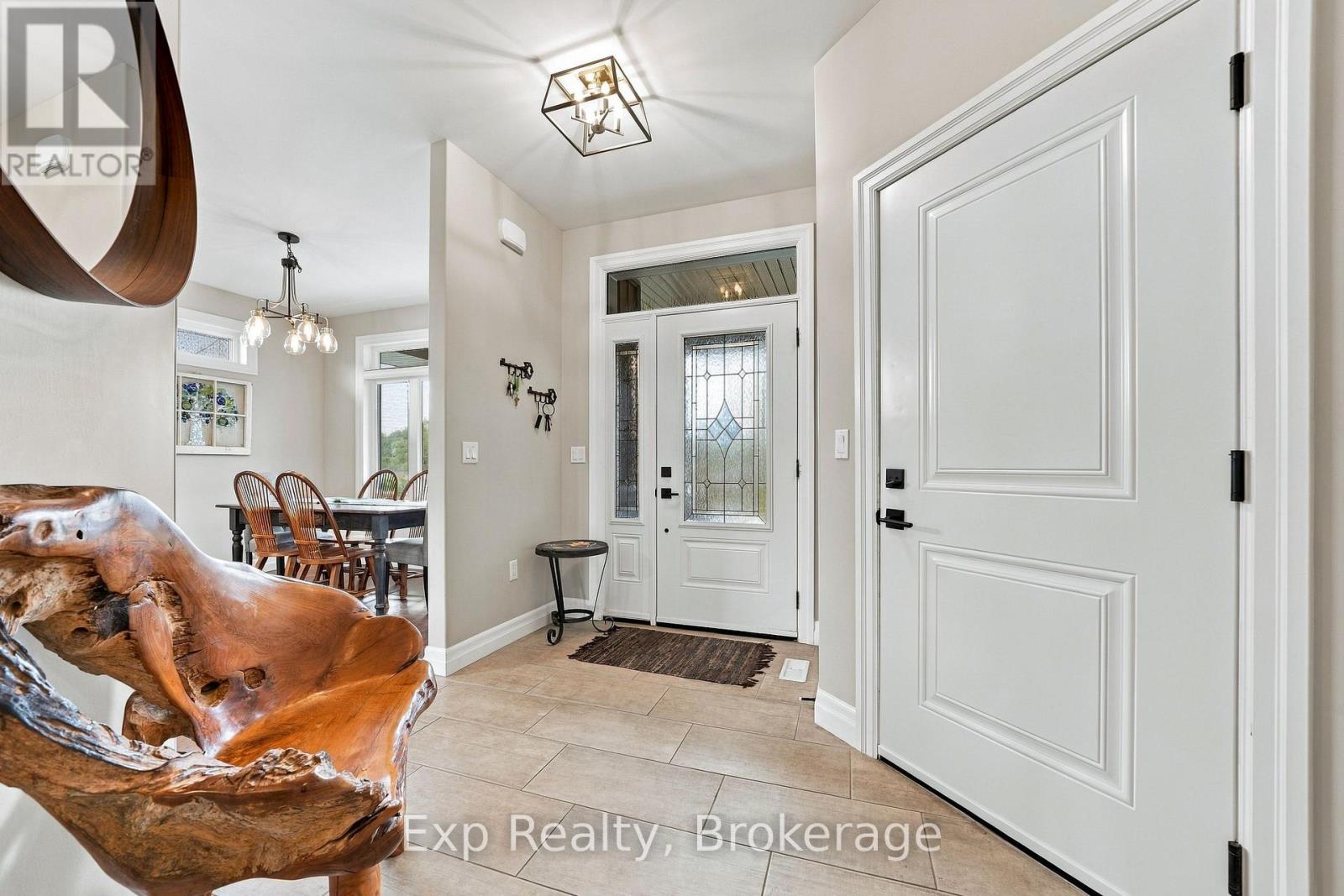 52 Gavin Crescent, Quinte West, Ontario  K8V 0H2 - Photo 5 - X13807896