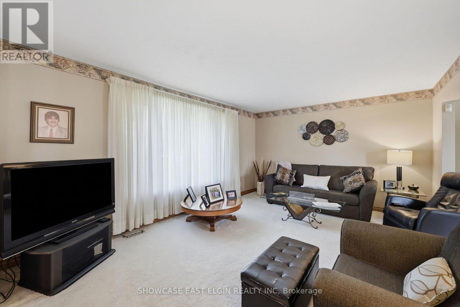 10 Moore Avenue, Aylmer, Ontario  N5H 2W8 - Photo 4 - X13807920