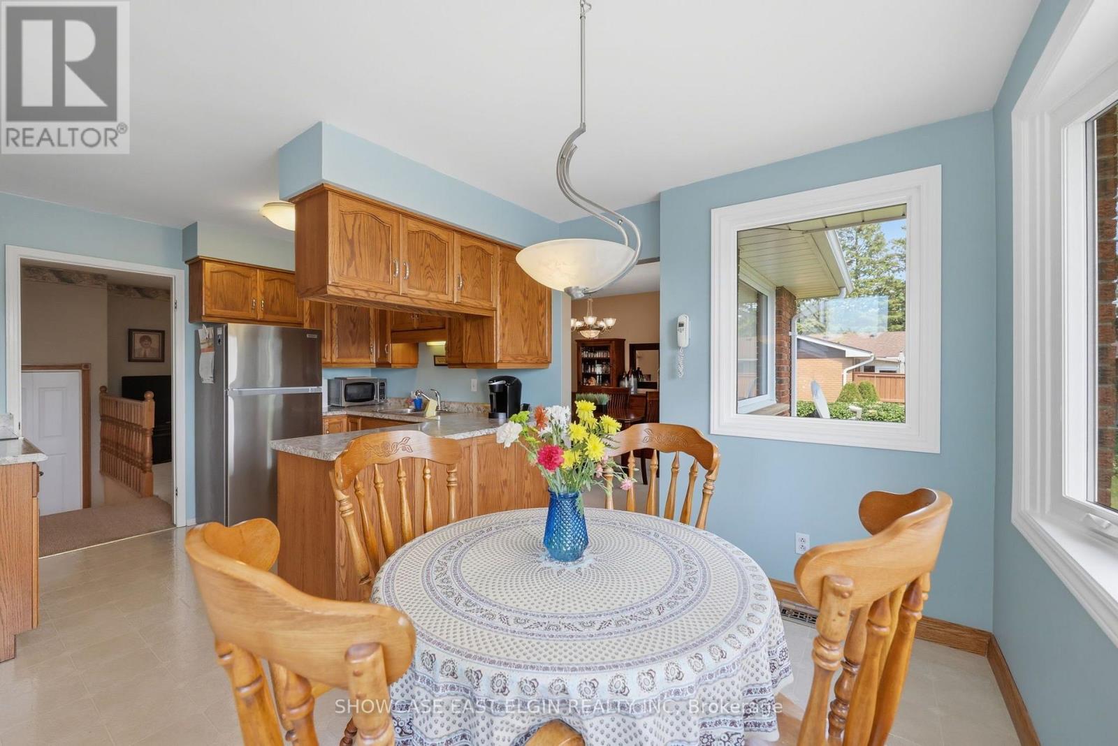 10 Moore Avenue, Aylmer, Ontario  N5H 2W8 - Photo 7 - X13807920