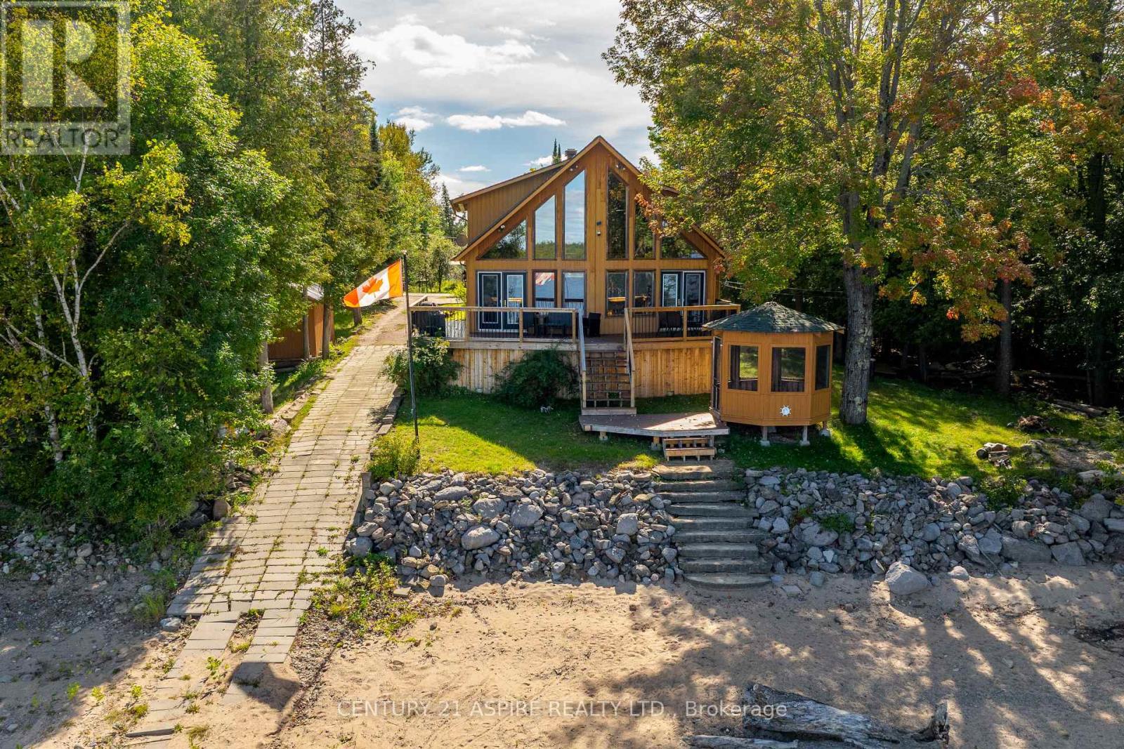 800 Forest Park Road, Laurentian Valley, Ontario