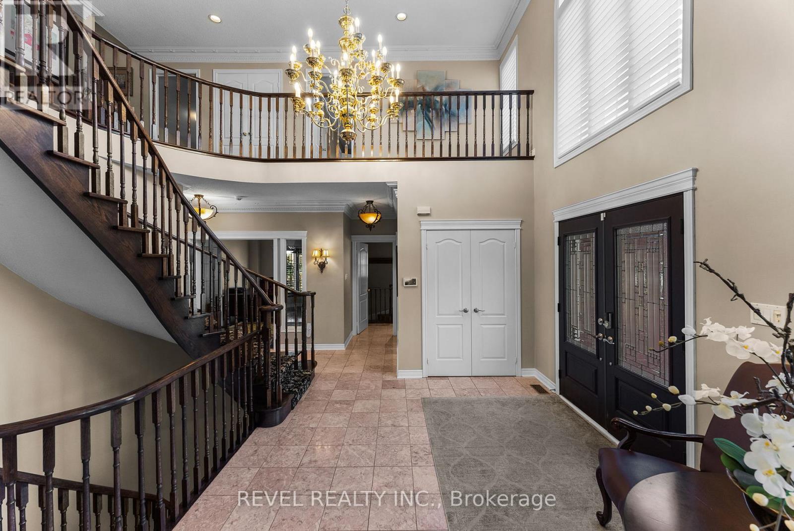 1486 Ashwood Gate, Pickering, Ontario  L1V 6L1 - Photo 4 - E13807930